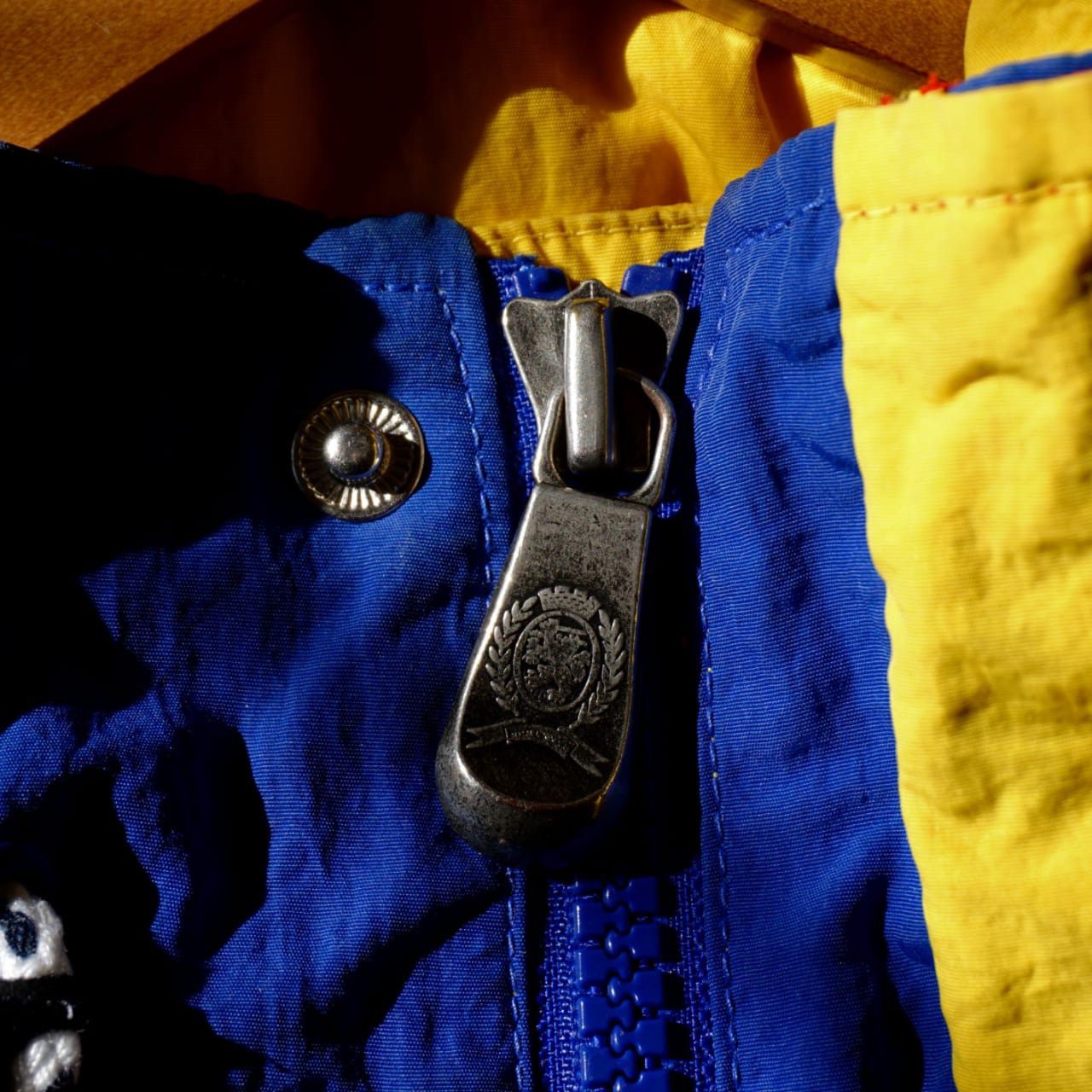 Tommy Hilfiger × Vintage Rare vintage 1990s tommy hilfiger Size US M / EU 48-50 / 2 - 12 Thumbnail