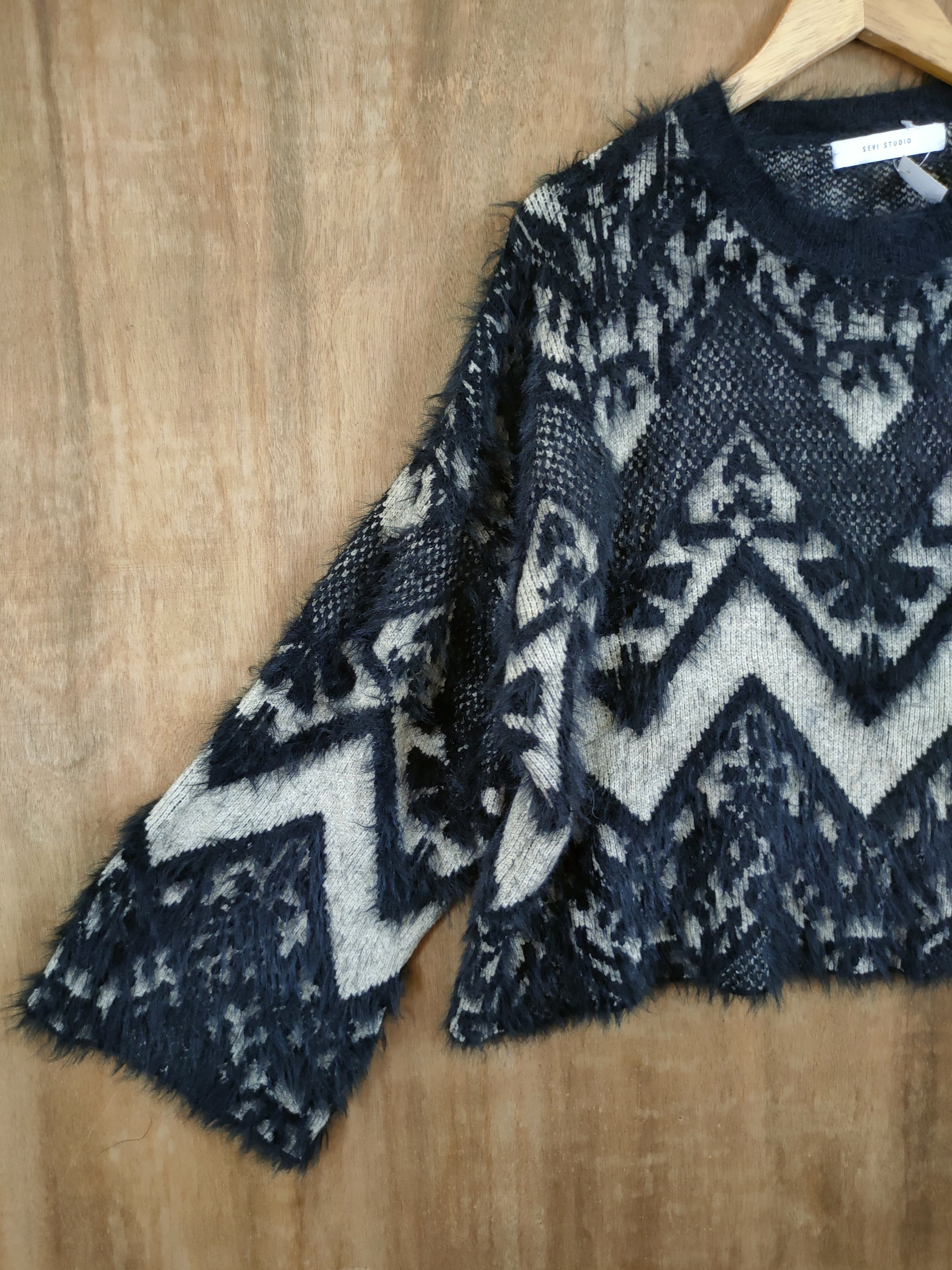 Japanese Brand Sevi Studio mohair fur shag shaggy art knitwear #46-1006DL Size US M / EU 48-50 / 2 - 2 Thumbnail