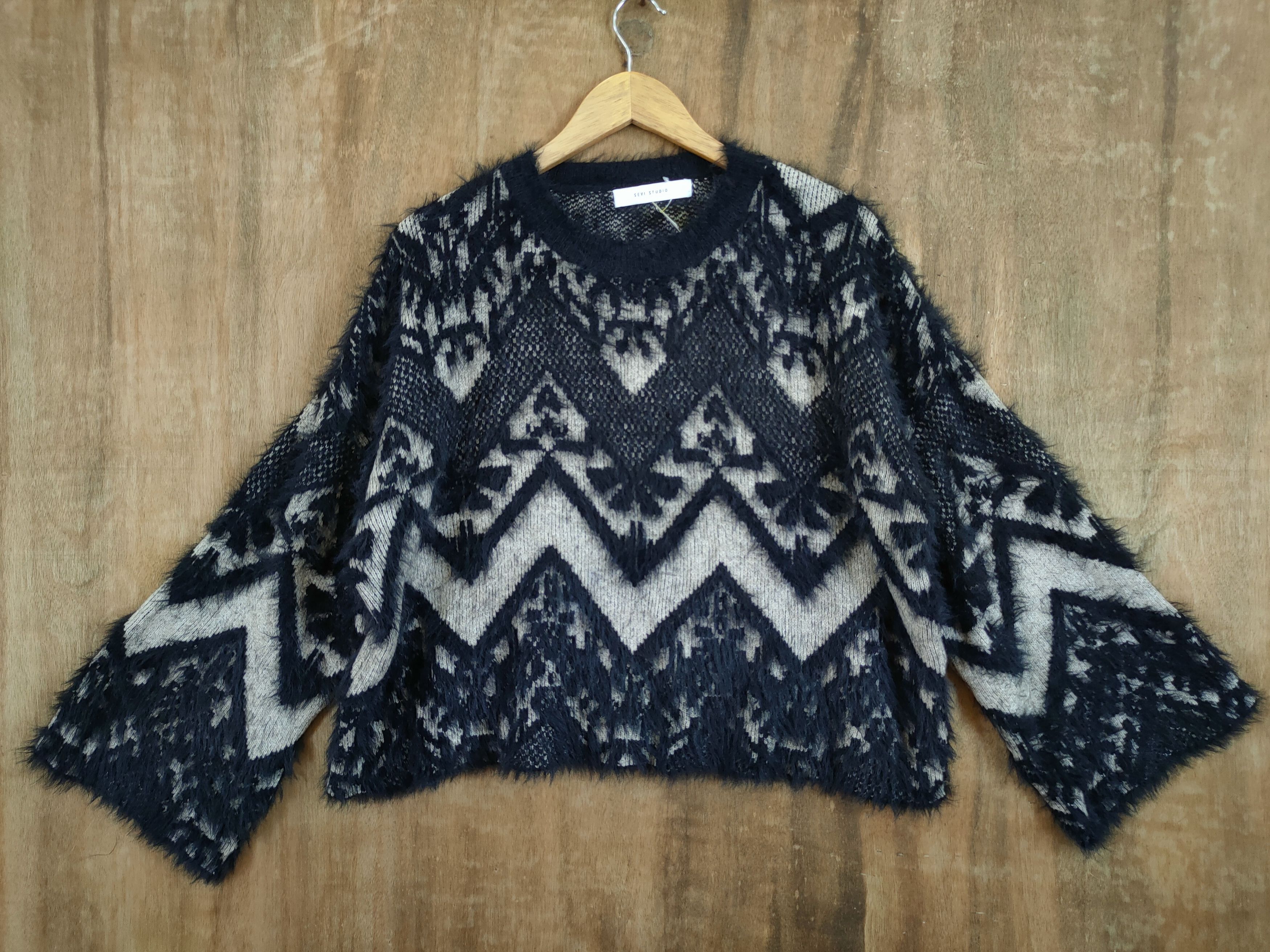 Japanese Brand Sevi Studio mohair fur shag shaggy art knitwear #46-1006DL Size US M / EU 48-50 / 2 - 1 Thumbnail