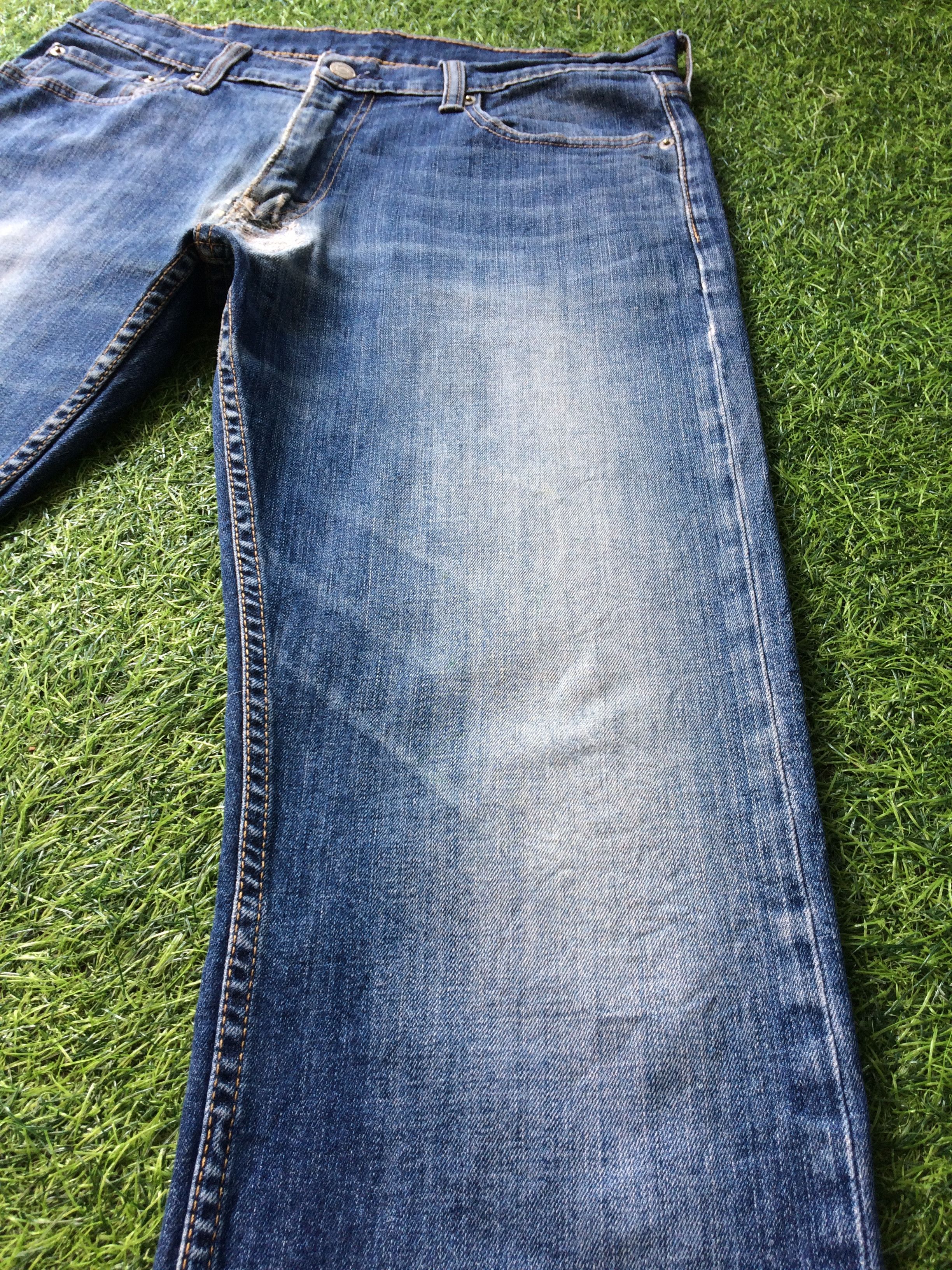 Levi's Distressed Levis Stretch Denim Straight Leg Jeans #B-799 Size US 34 / EU 50 - 7 Thumbnail