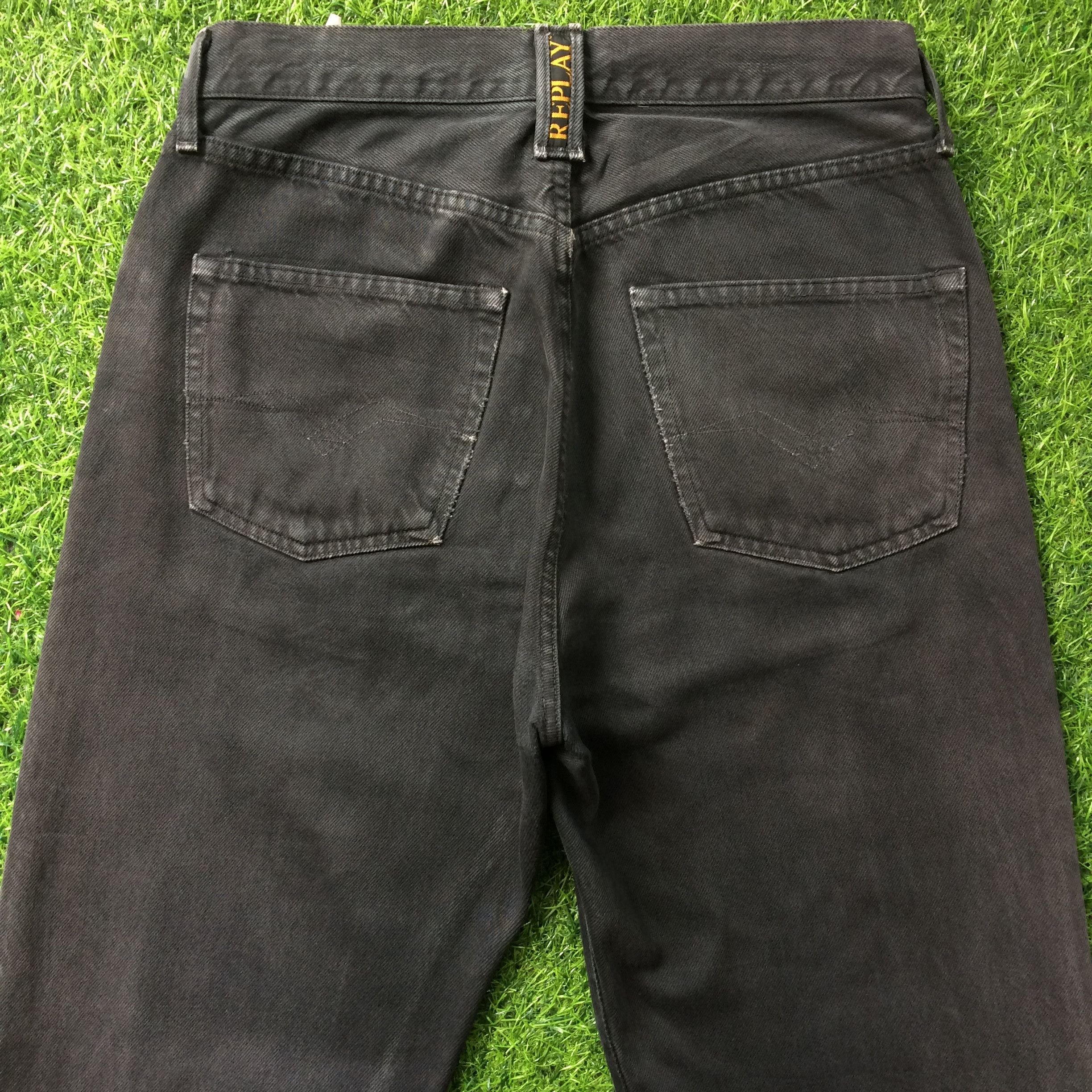 Replay × Vintage Vintage Replay Distressed Button Fly Jeans #B-972 Size US 30 / EU 46 - 5 Thumbnail