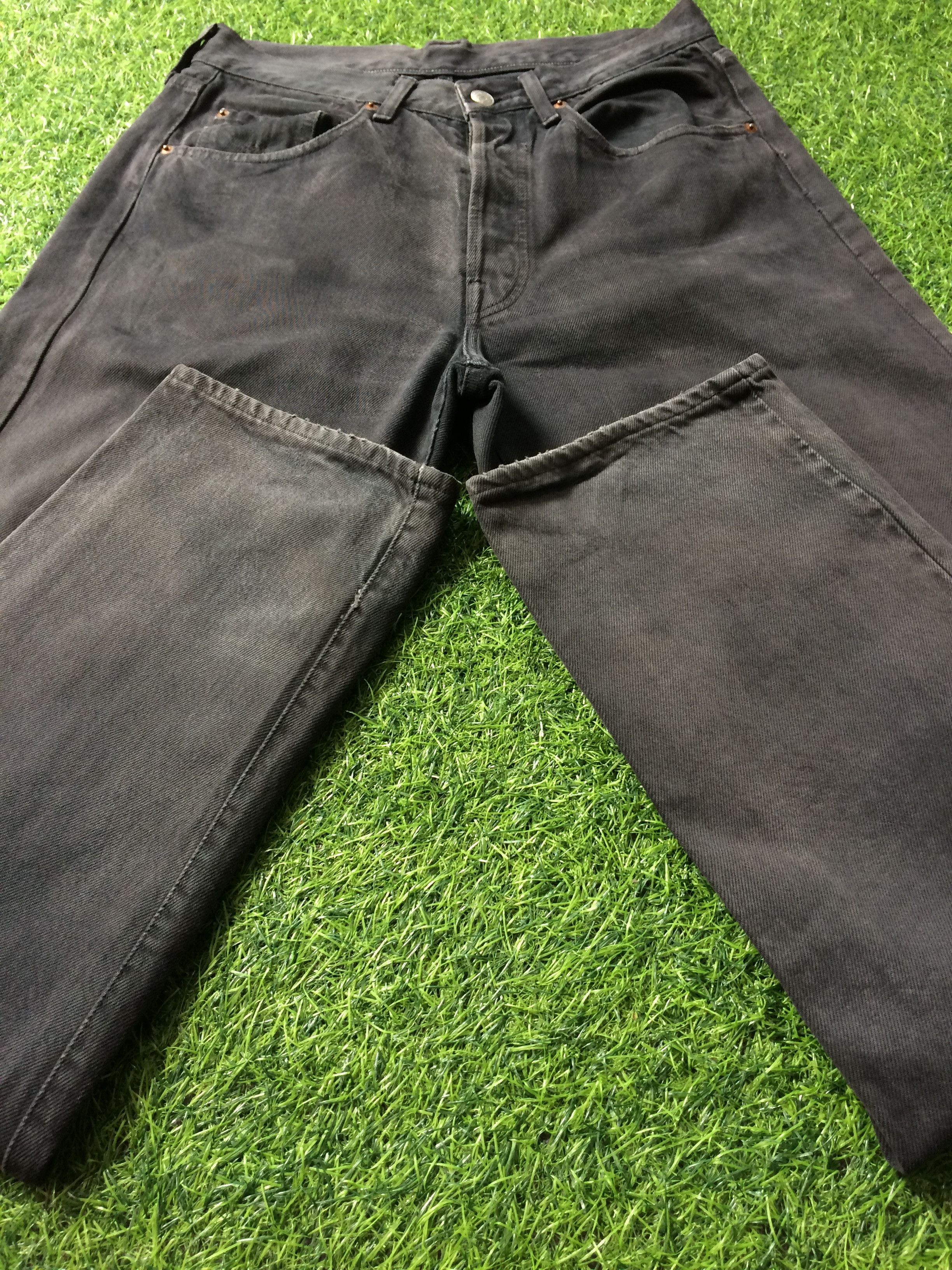 Replay × Vintage Vintage Replay Distressed Button Fly Jeans #B-972 Size US 30 / EU 46 - 6 Thumbnail