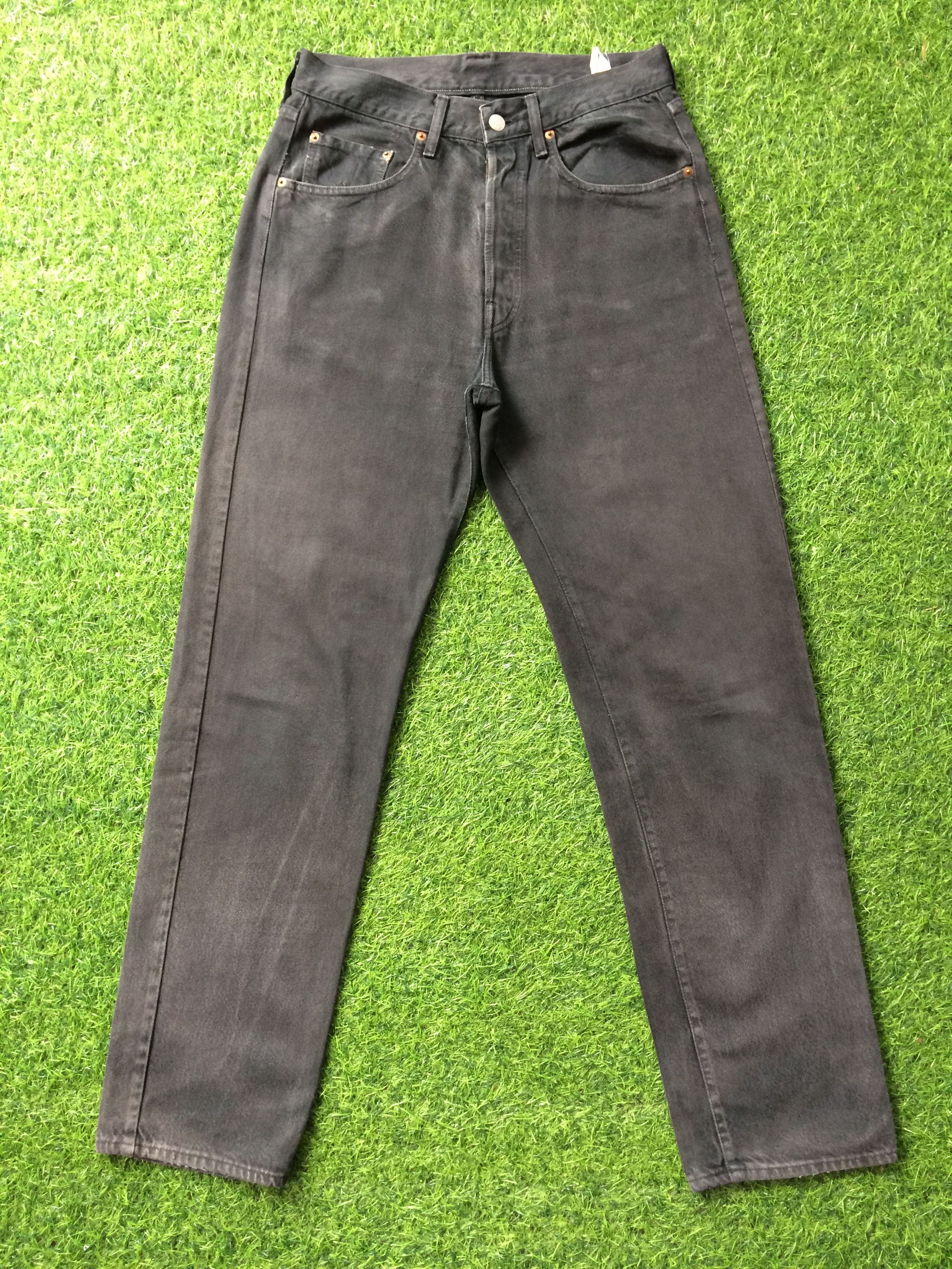 Replay × Vintage Vintage Replay Distressed Button Fly Jeans #B-972 Size US 30 / EU 46 - 2 Thumbnail