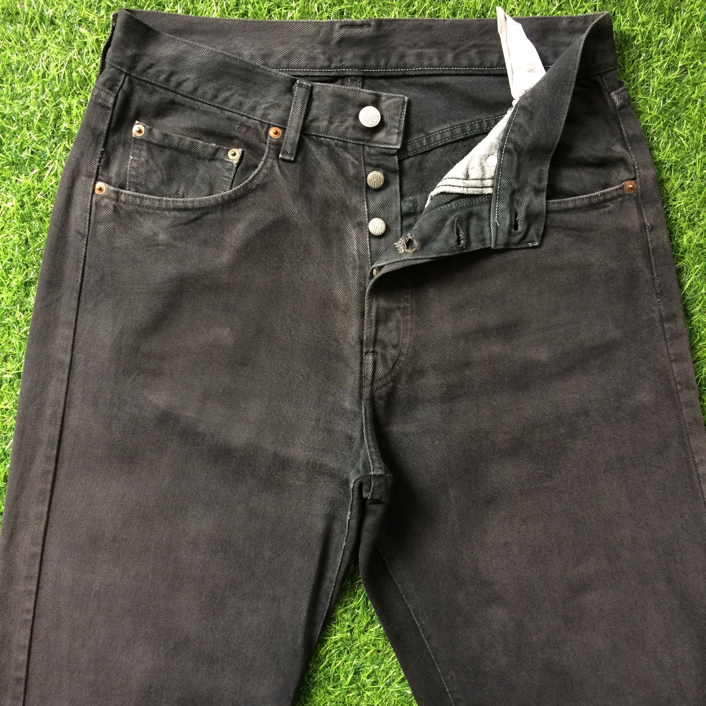 Replay × Vintage Vintage Replay Distressed Button Fly Jeans #B-972 Size US 30 / EU 46 - 4 Thumbnail