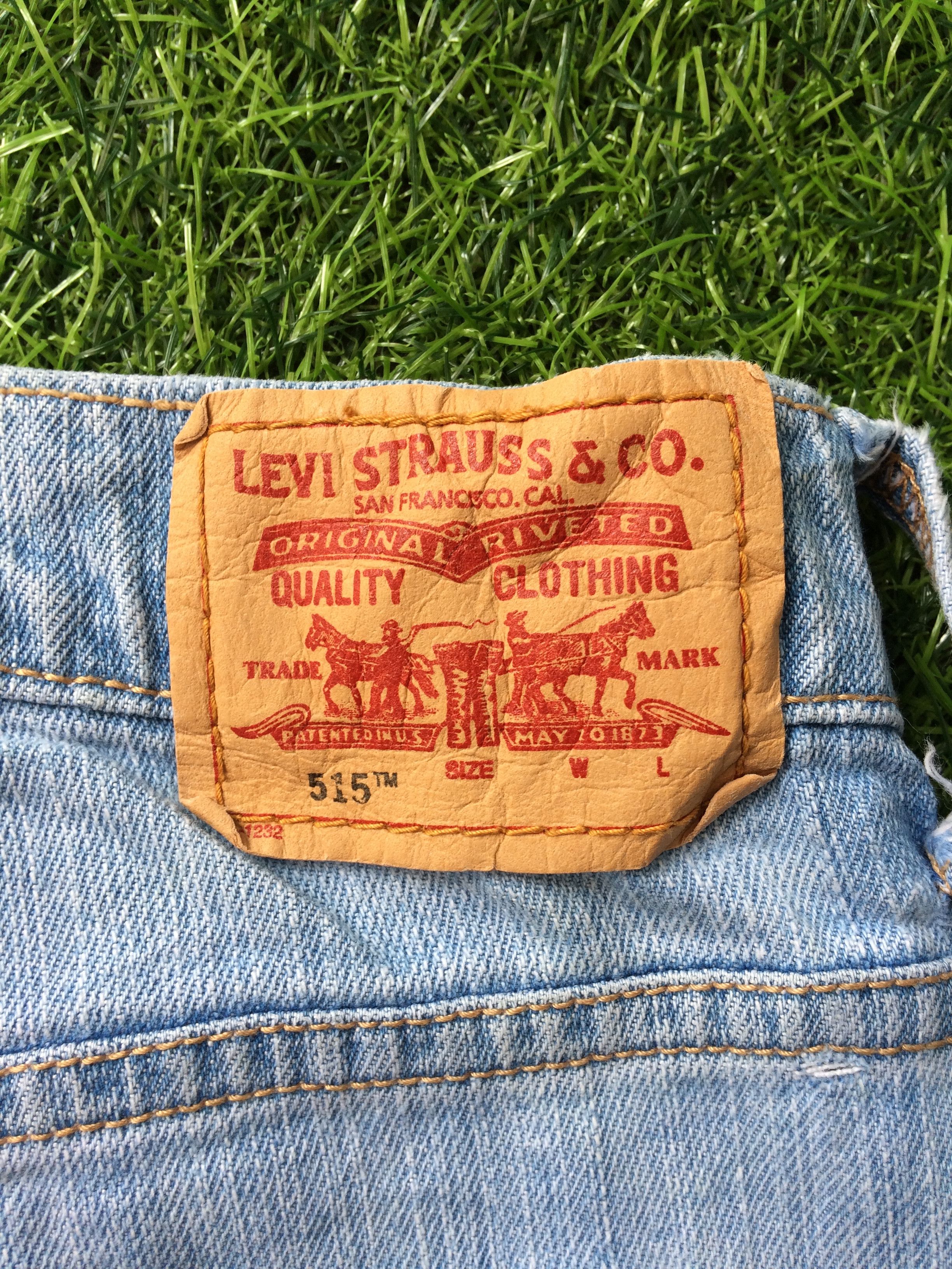 Levi's Levi's 515 Capris Jeans Light Wash Stretch Ankle #B-841 Size 34" / US 12 / IT 48 - 8 Thumbnail