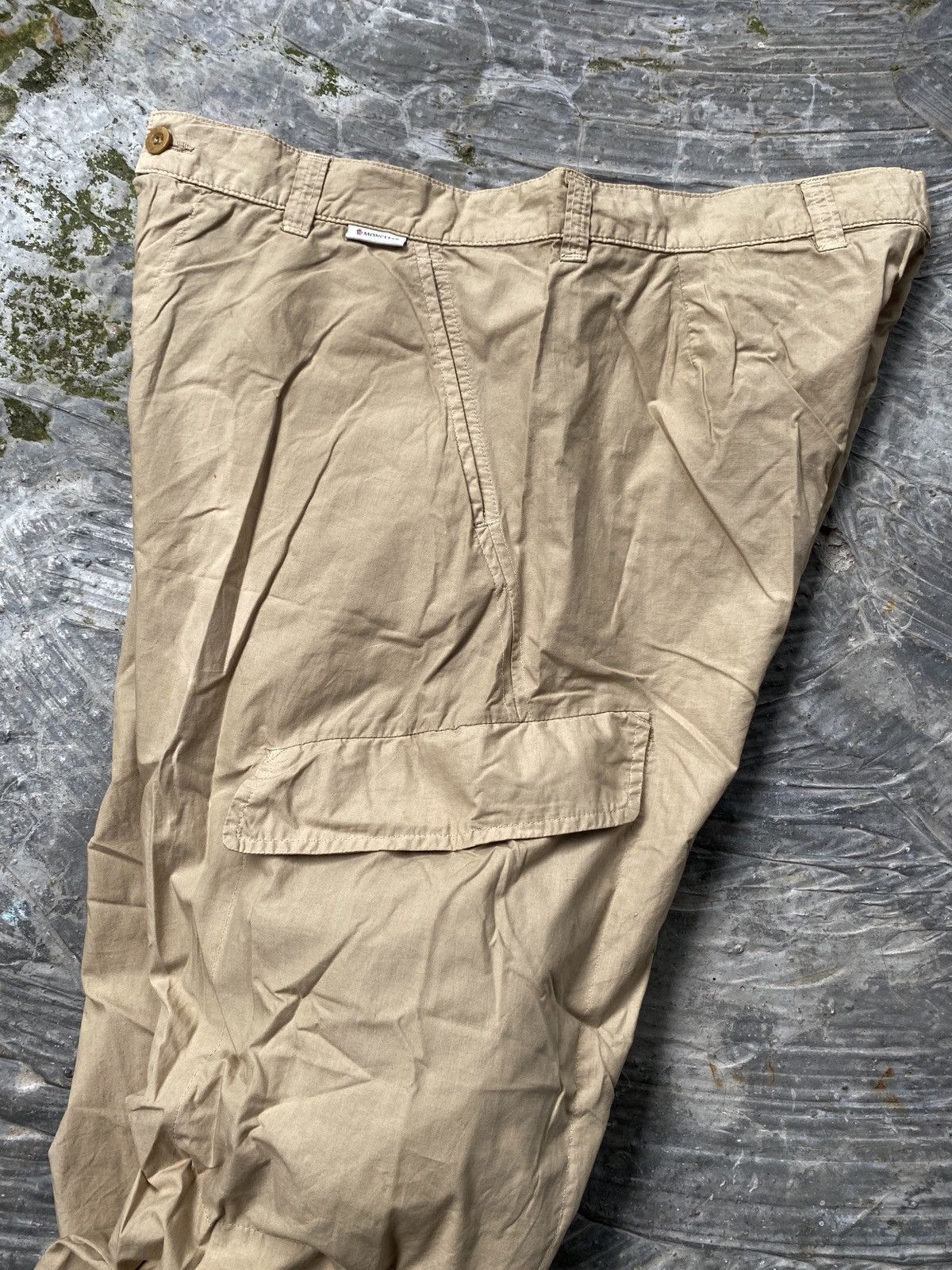 Moncler 🔥HOT SALE🔥 Moncler Made in Romania Cargo Pant Rare Size US 34 / EU 50 - 24 Thumbnail