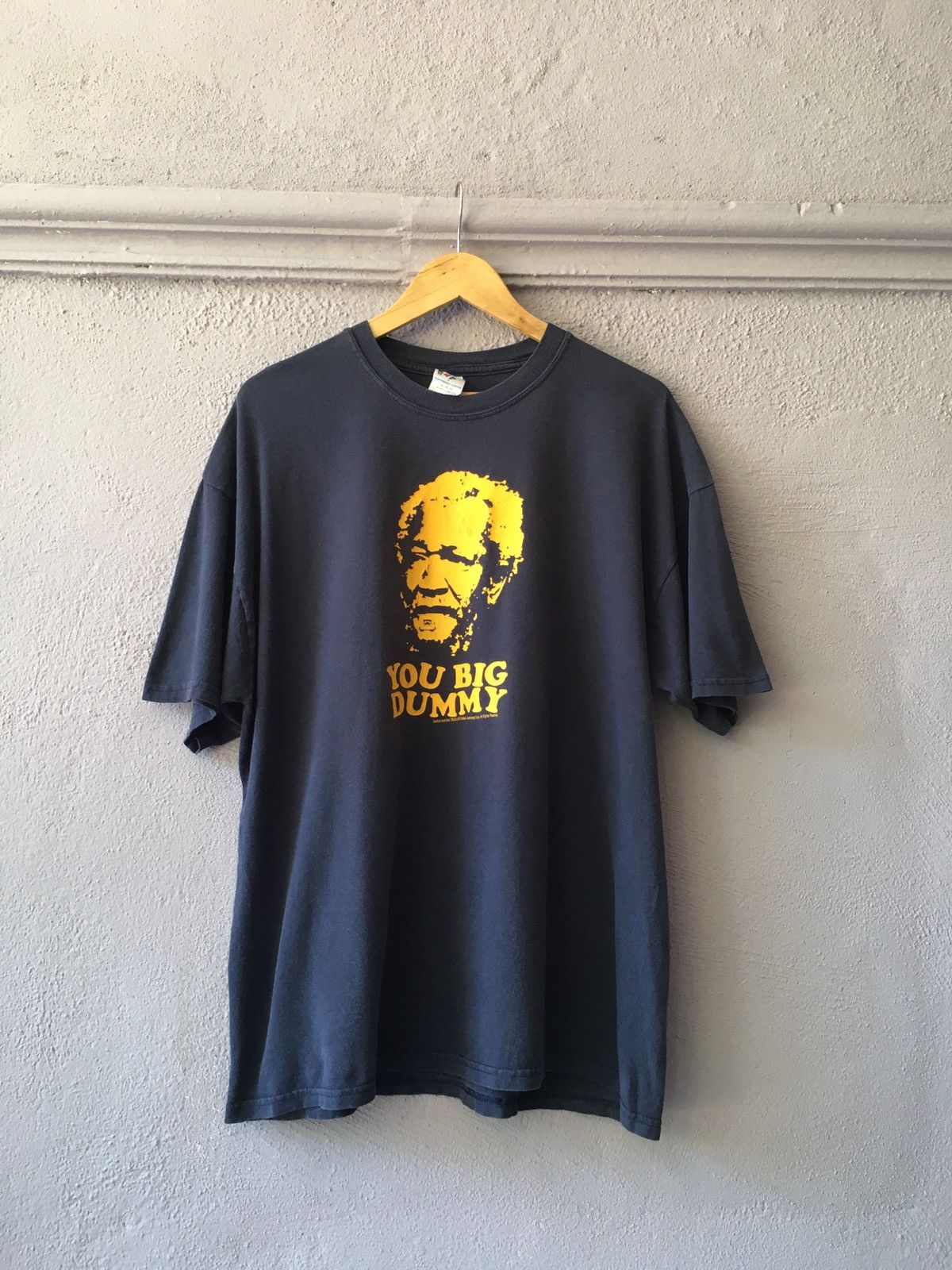 Vintage RARE🔥VTG STANFORD & SON YOUR BIG DUMMY MOVIE 2004 T SHIRT Size US XL / EU 56 / 4 - 1 Thumbnail