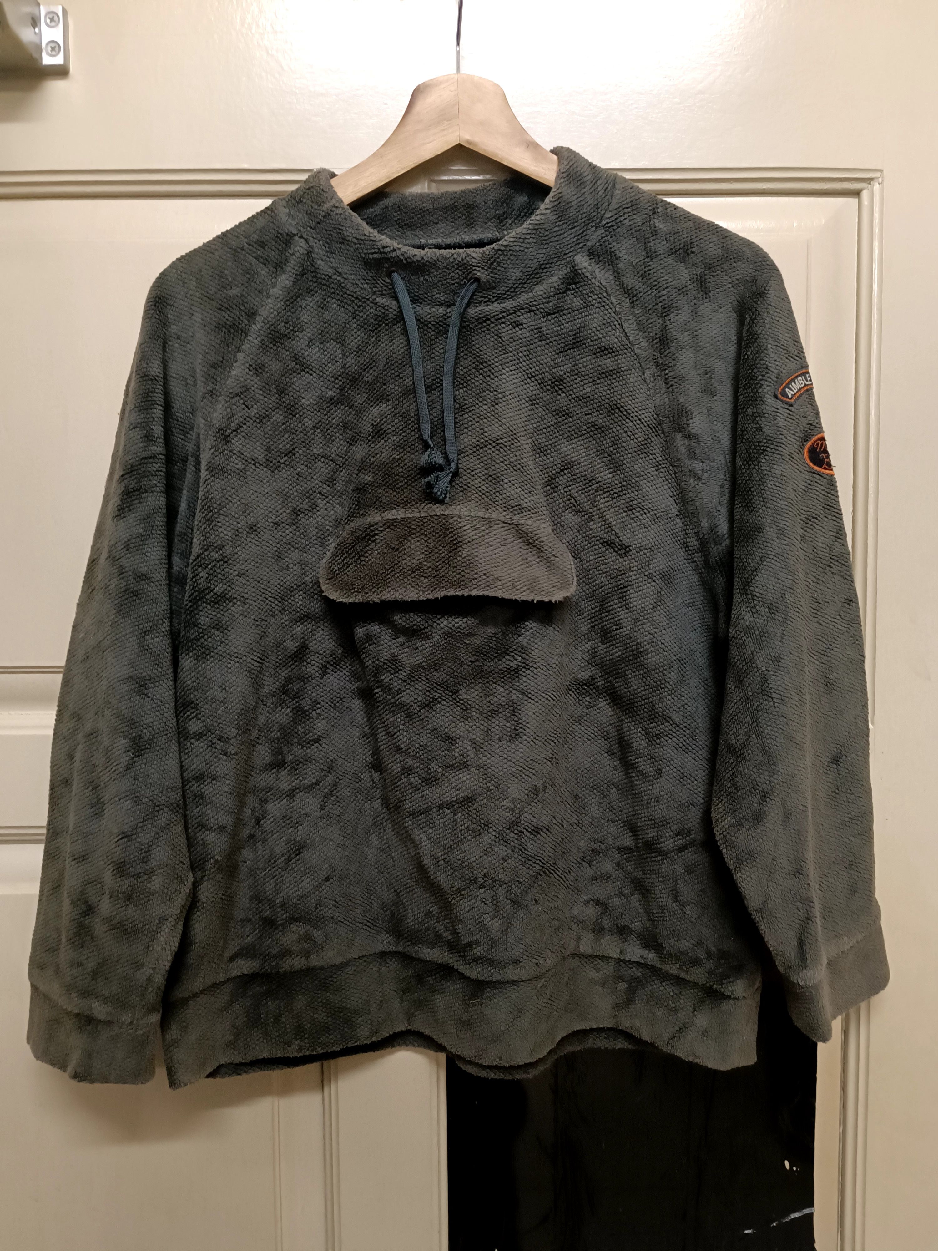 Japanese Brand × Vintage vintage sweatshirt fleece bebe made in japan Size US S / EU 44-46 / 1 - 1 Thumbnail