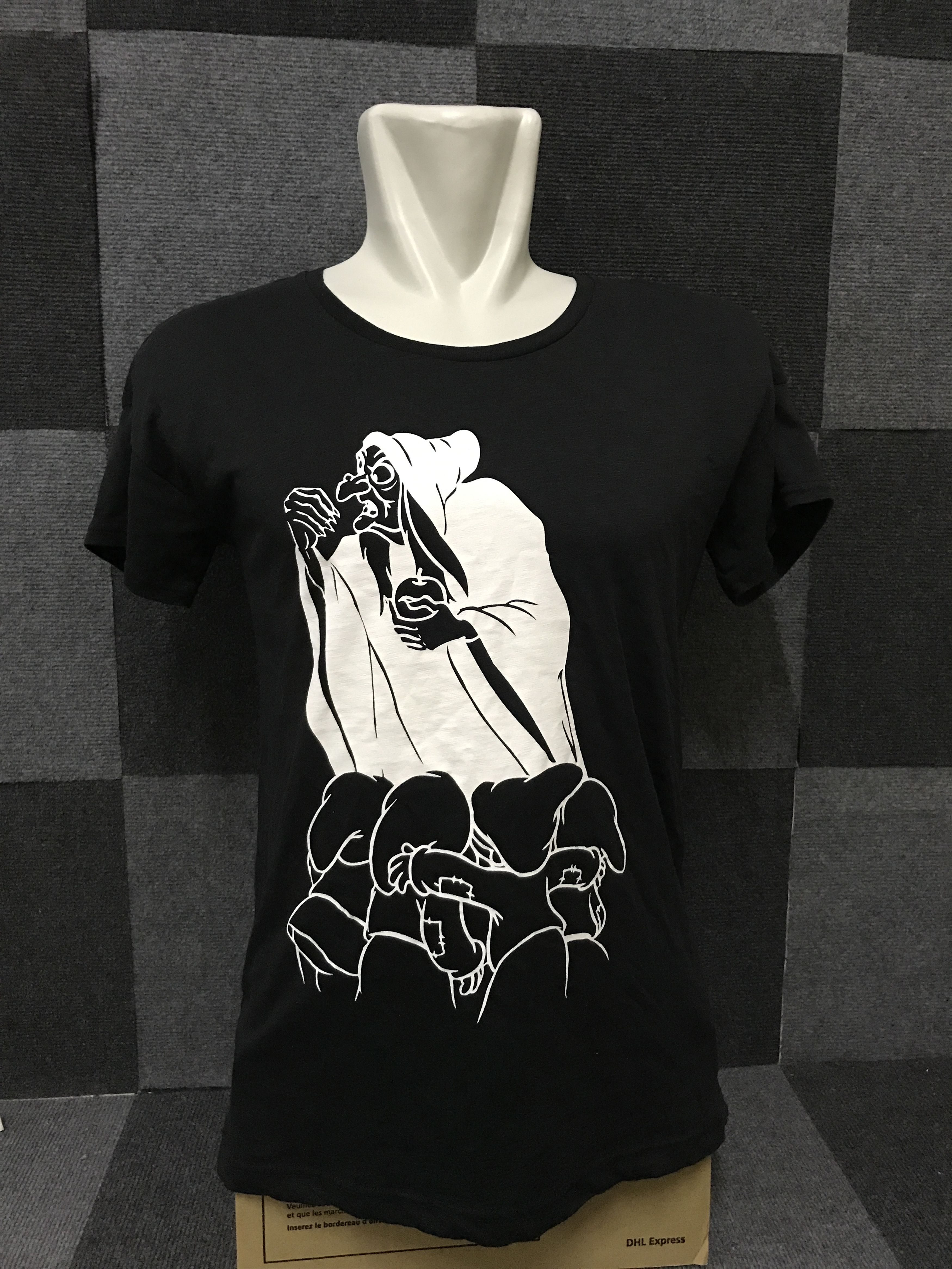 Jun Takahashi RN19 UNDERCOVER x uniqlo Shirt Size US S / EU 44-46 / 1 - 1 Thumbnail
