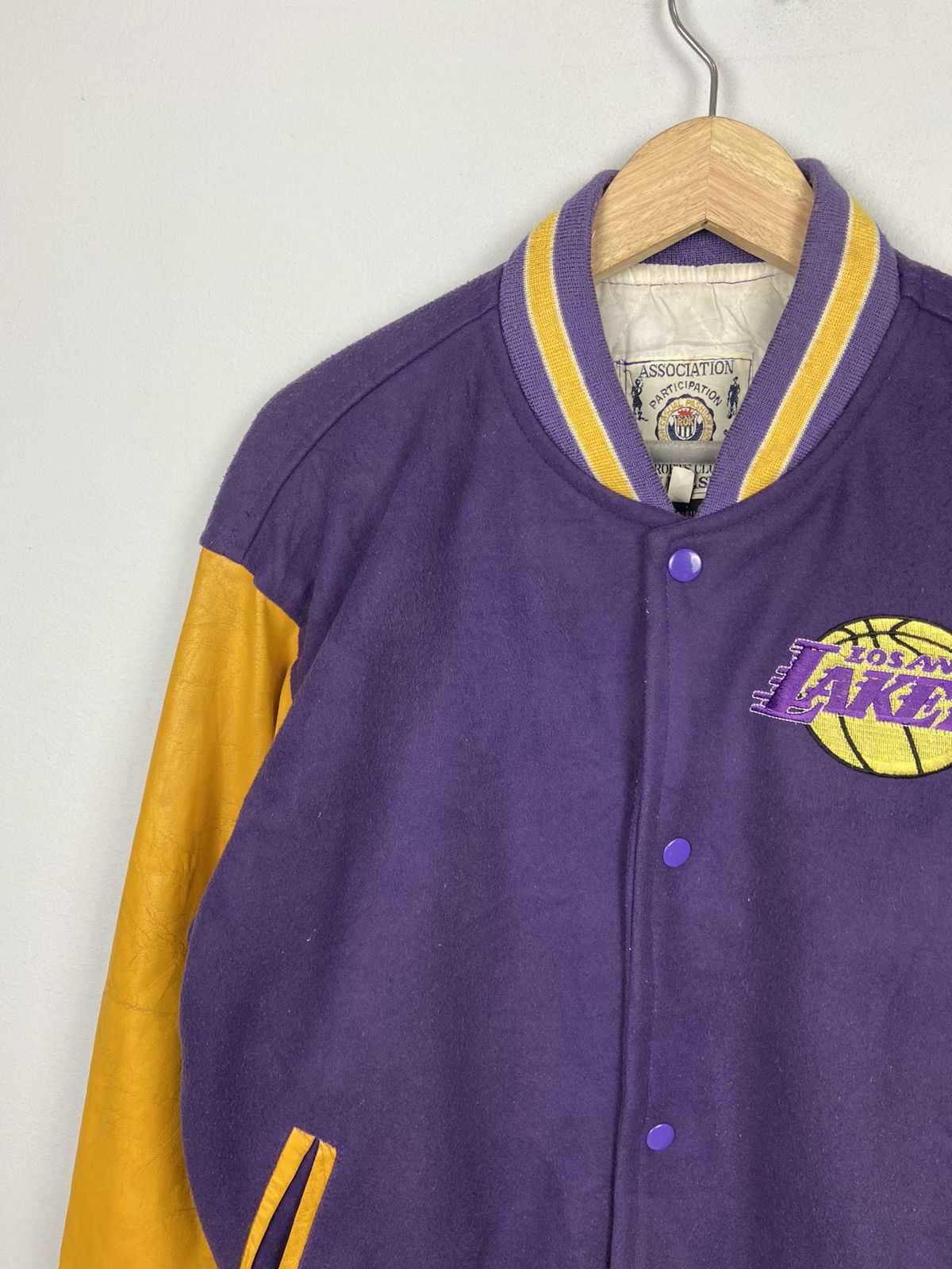 NBA Vintage LA Lakers Varsity Leather Jacket Size US M / EU 48-50 / 2 - 11 Thumbnail