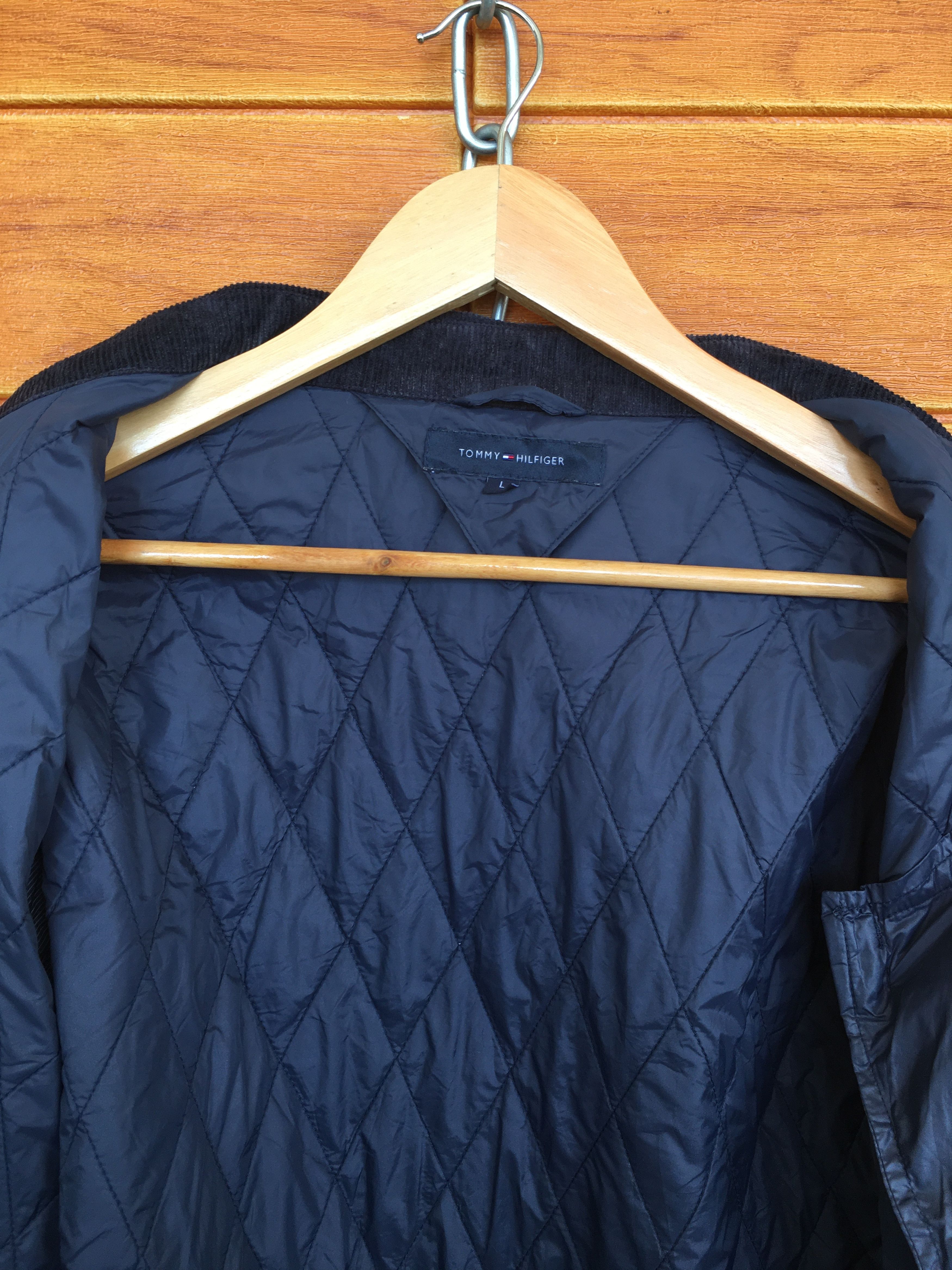 Tommy Hilfiger Vintage Tommy Hilfiger Quilted Jacket Size US L / EU 52-54 / 3 - 9 Thumbnail