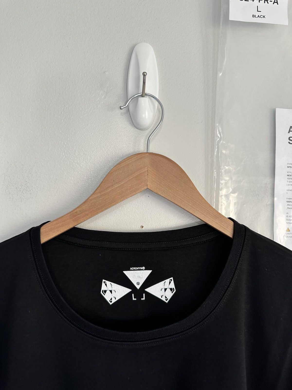 Acronym Acronym S24-PR-A Dynamics Tee Size US L / EU 52-54 / 3 - 3 Thumbnail
