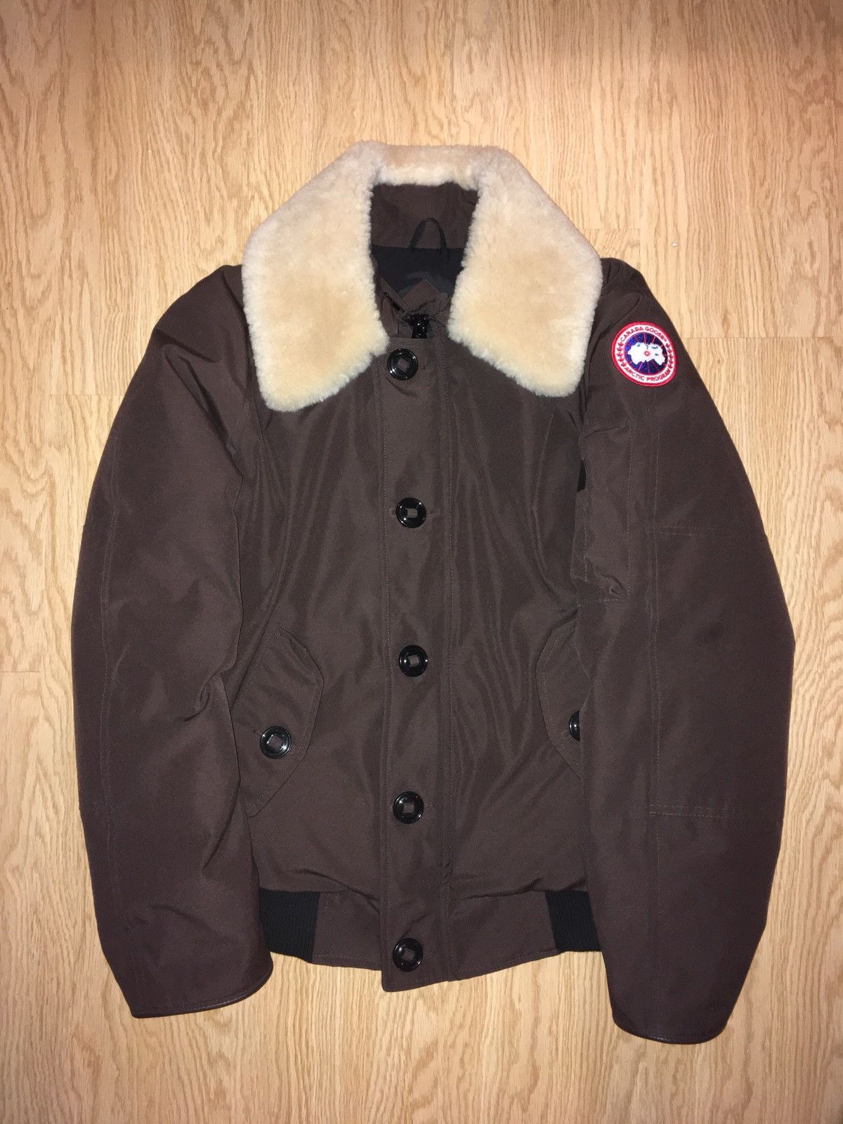 Canada deals goose foxe bomber