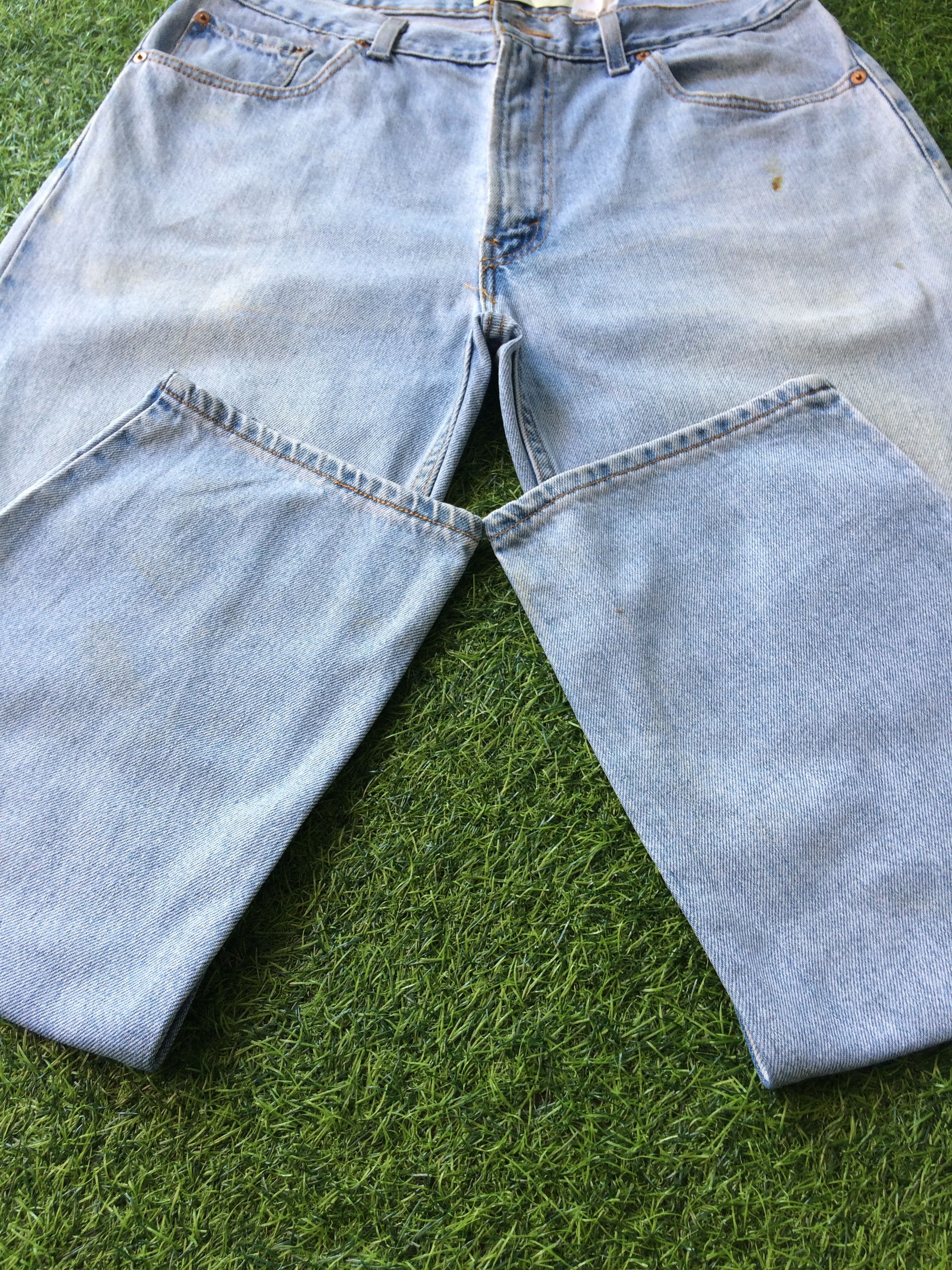 Levi's Distressed Levis 550 Jeans Classic Relaxed Fit #B-672 Size 34" / US 12 / IT 48 - 5 Thumbnail