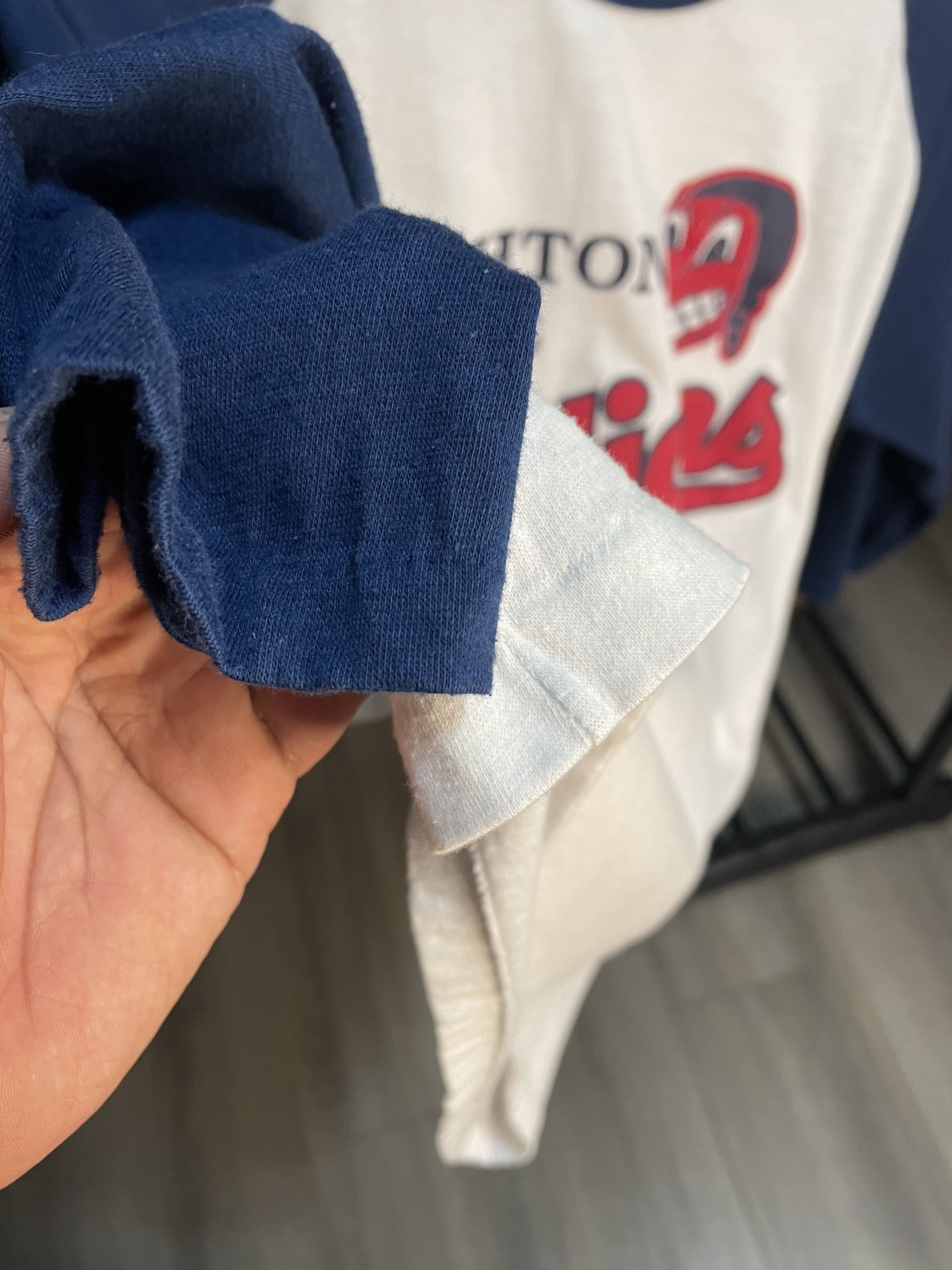 NFL Vintage - 1980s - Indians - Raglan Size US S / EU 44-46 / 1 - 6 Thumbnail