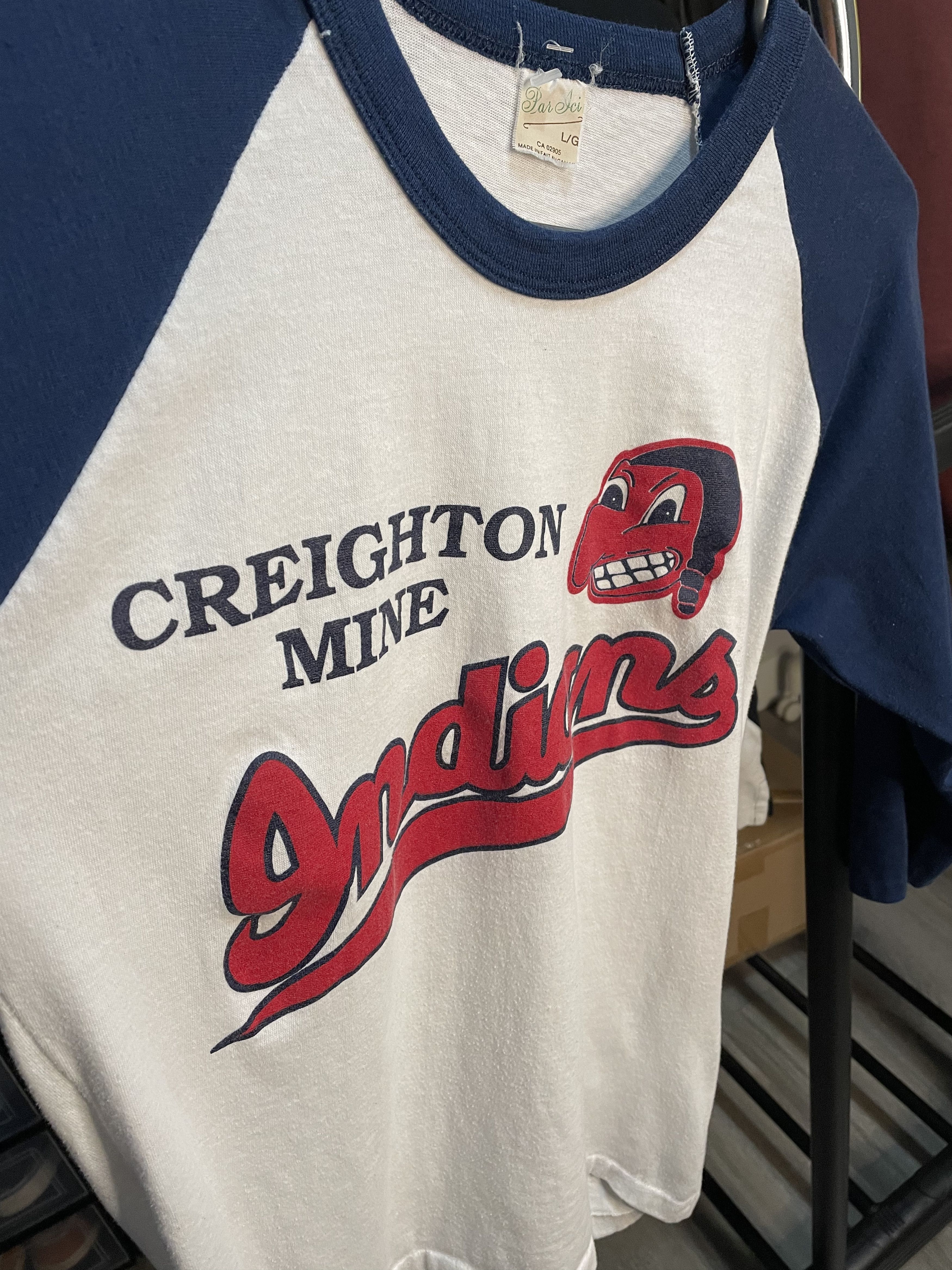 NFL Vintage - 1980s - Indians - Raglan Size US S / EU 44-46 / 1 - 3 Thumbnail