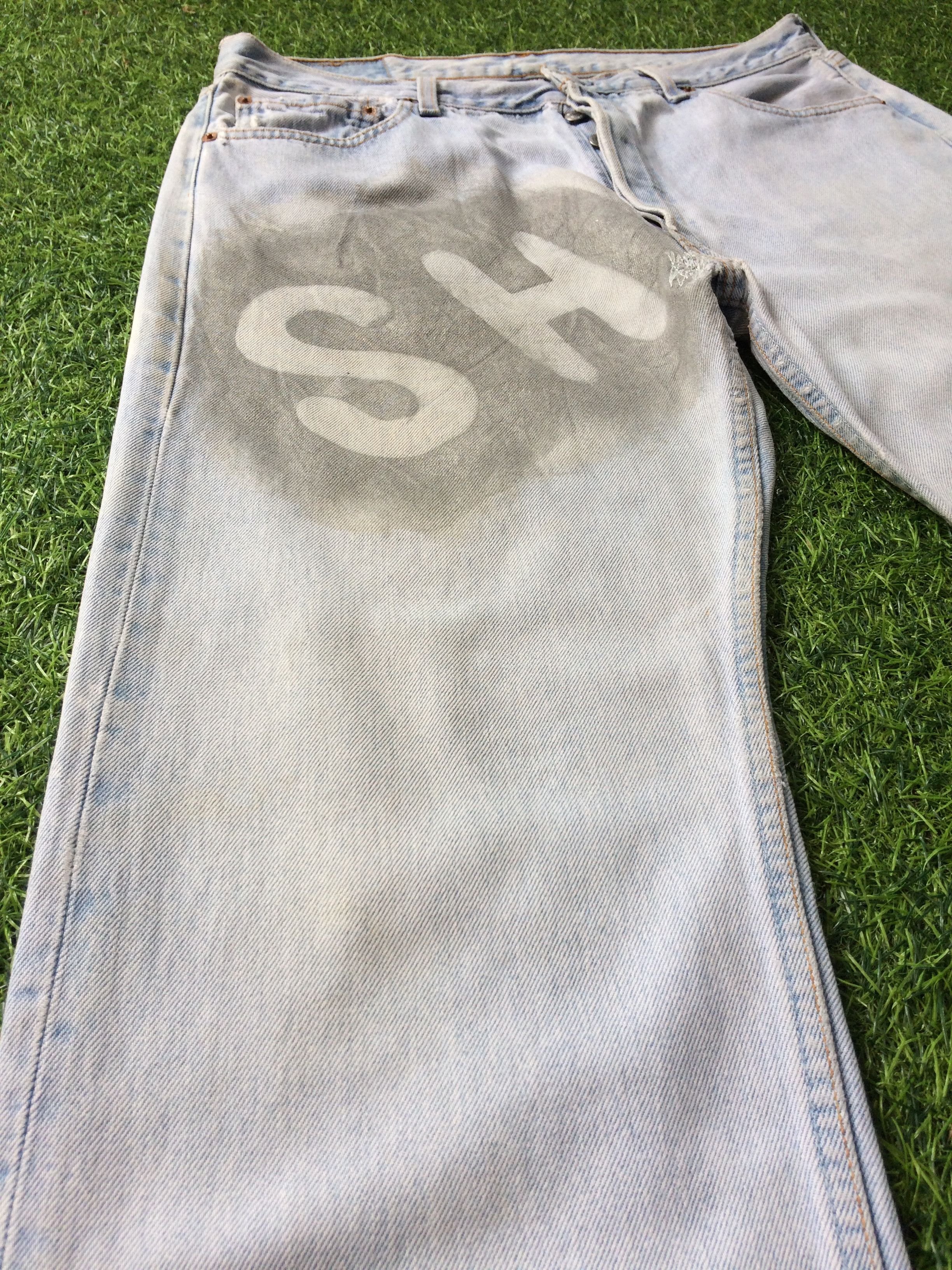 Jean × Unsound Rags Distressed Levis 501 Painted Jeans #B-959 Size US 34 / EU 50 - 3 Thumbnail
