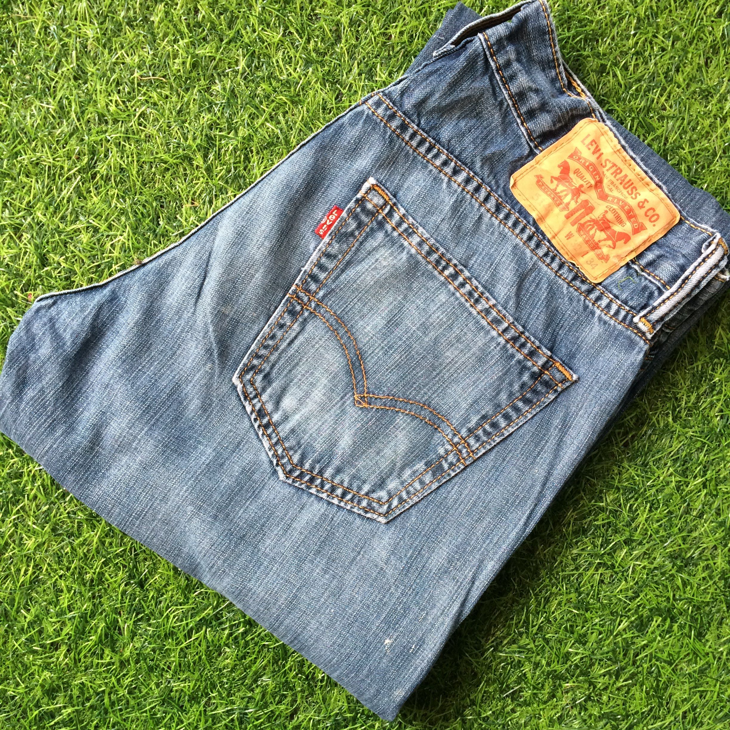 Levi's Levi's 514 Paint Splatter Jeans #B-860 Size US 31 - 7 Thumbnail