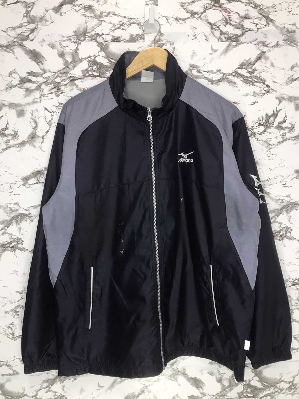 Mizuno Light Jacket