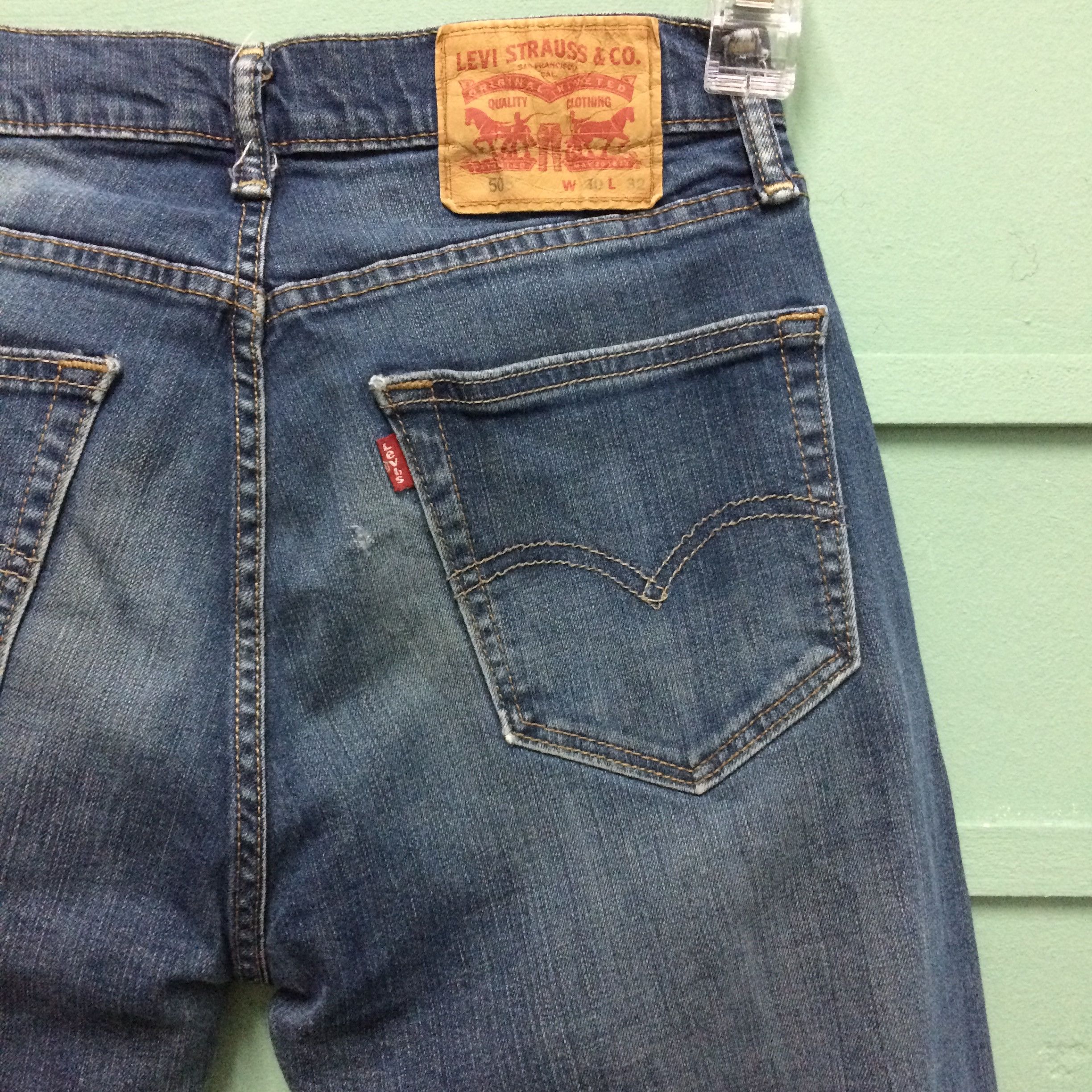 Levi's × Vintage Vintage Distressed Levis 505 Red Tab Ladies Jeans #B-220 Size 28" / US 6 / IT 42 - 8 Thumbnail