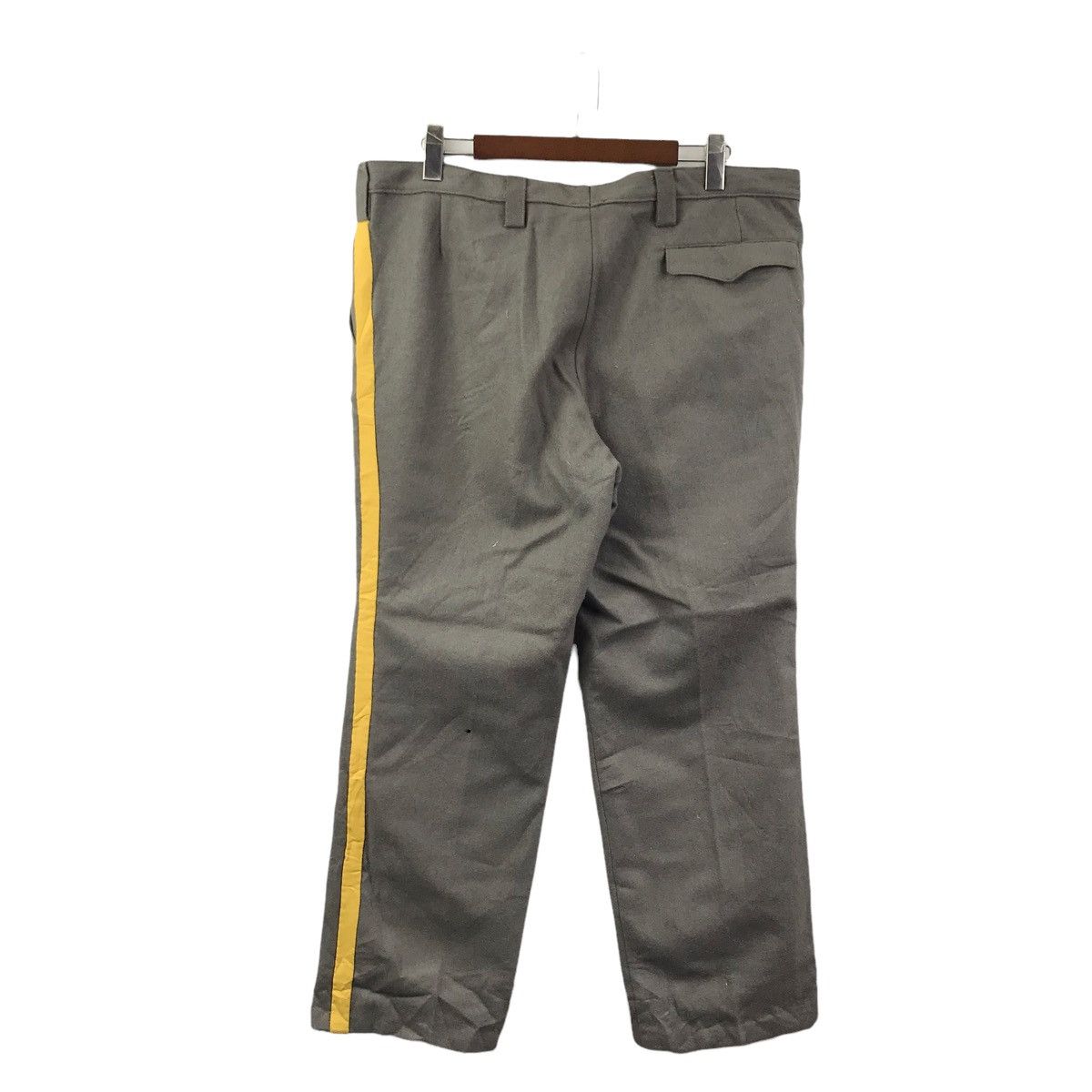 Vintage VINTAGE 80s K 56 Grey Army Straight Cut Wool Casual Trousers Size US 39 - 6 Thumbnail