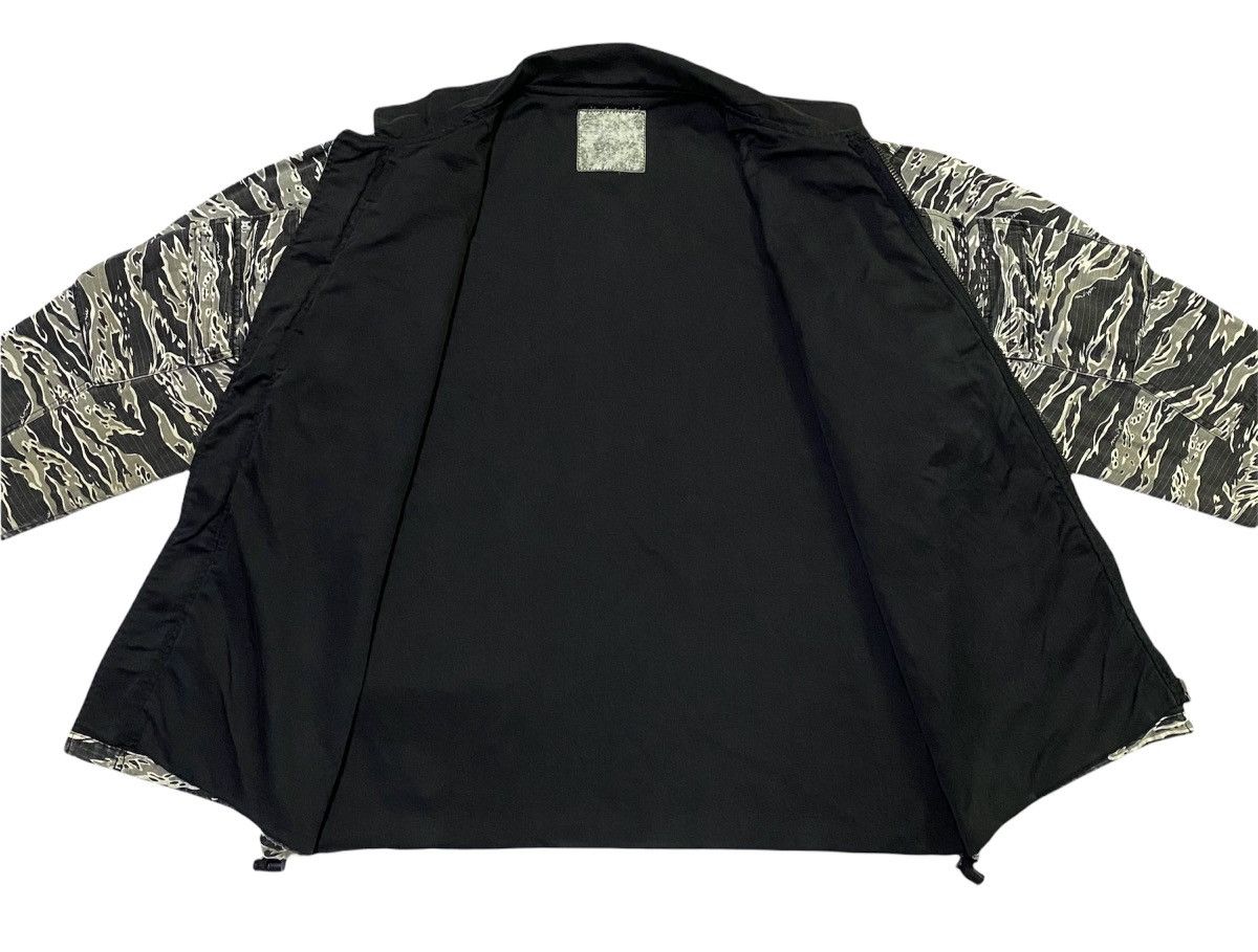 Wtaps Vintage Wtaps Compuflag Tiger M65 Size US L / EU 52-54 / 3 - 25 Thumbnail