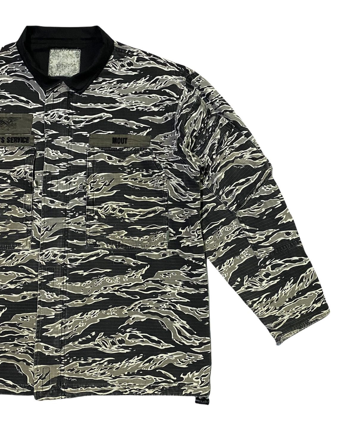 Wtaps Vintage Wtaps Compuflag Tiger M65 Size US L / EU 52-54 / 3 - 17 Thumbnail
