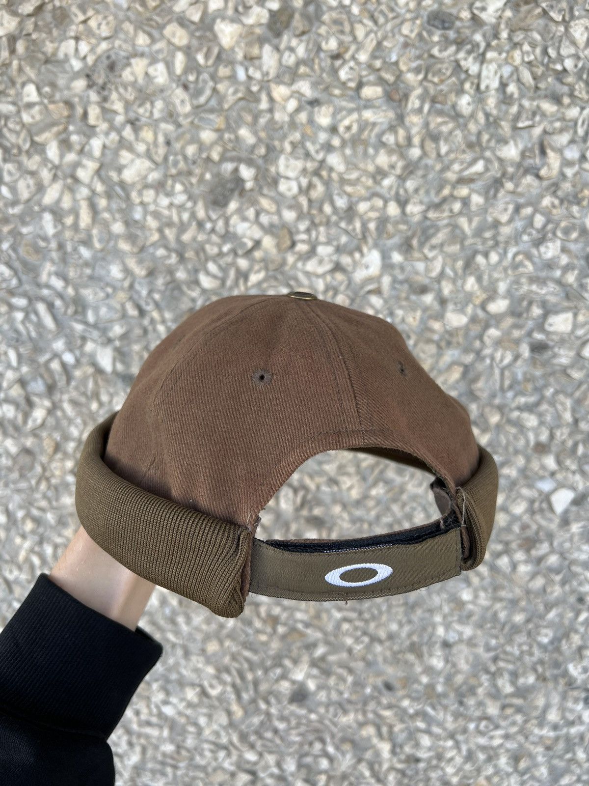 Oakley × Vintage Oakley Vintage Docker Hat Brown Short Beanie One Size Size ONE SIZE - 2 Thumbnail
