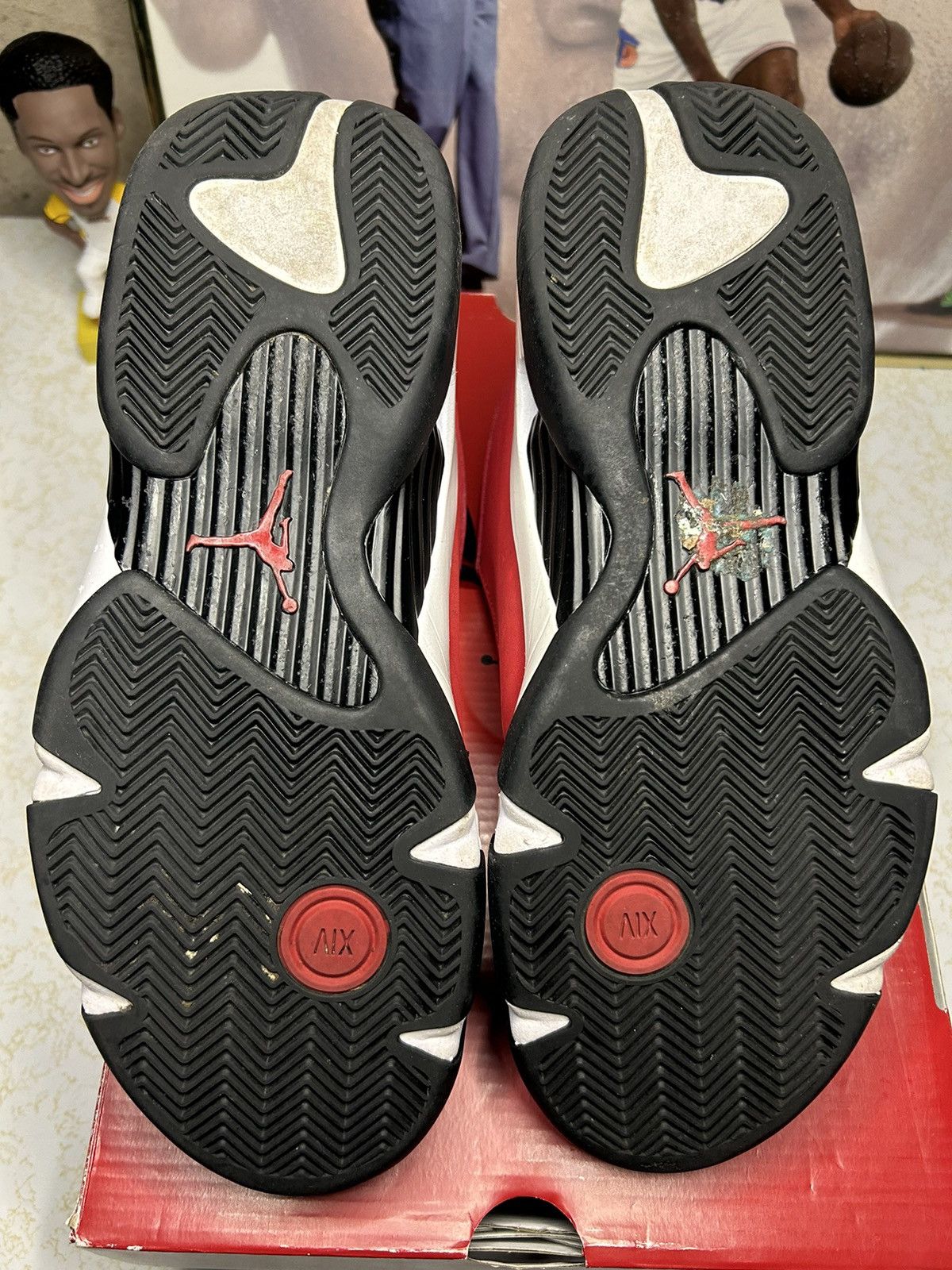Jordan Retro 14 “Toro”