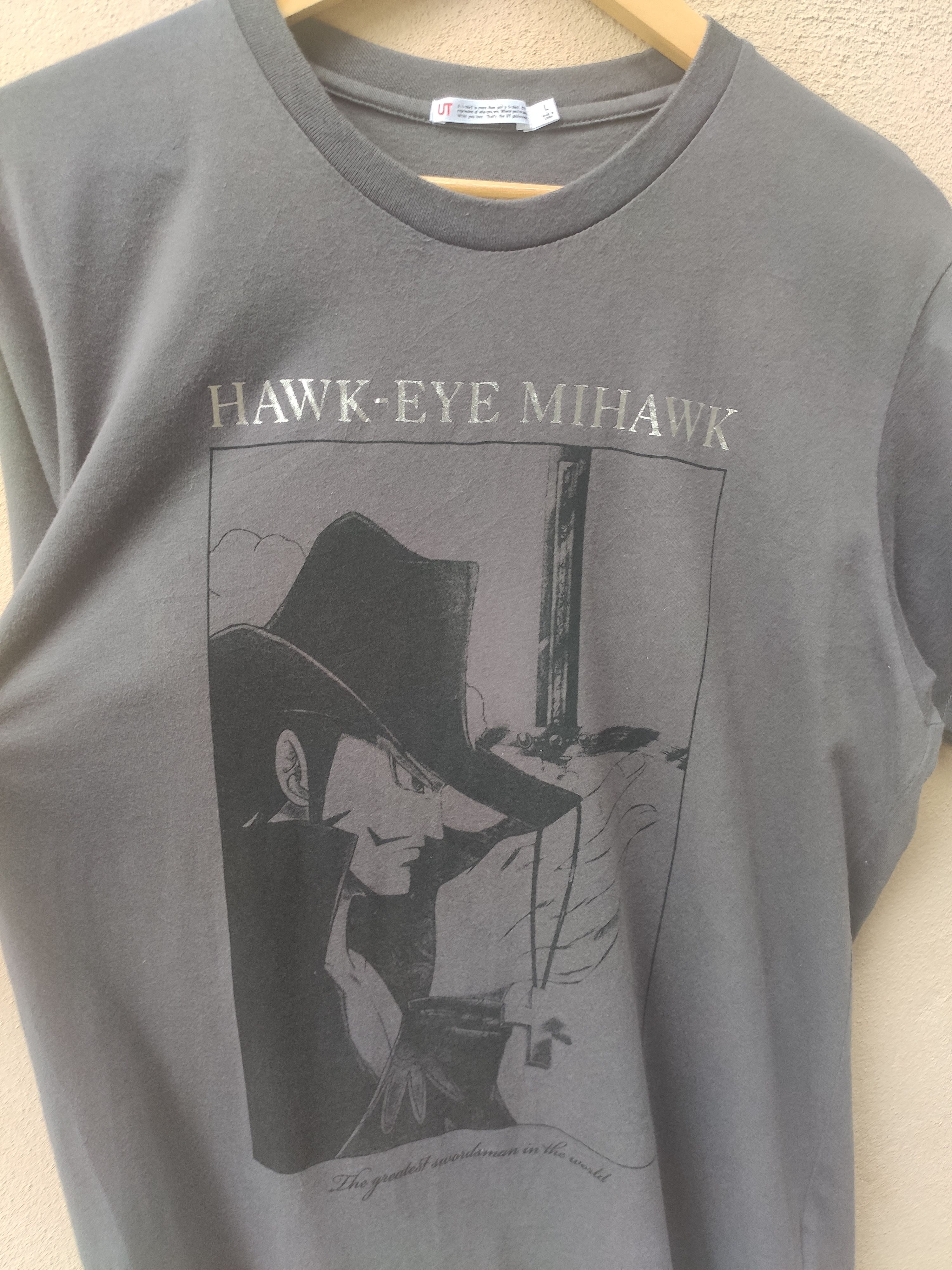 Anime One piece t shirt anime hawk eye mihawk Size US M / EU 48-50 / 2 - 2 Thumbnail