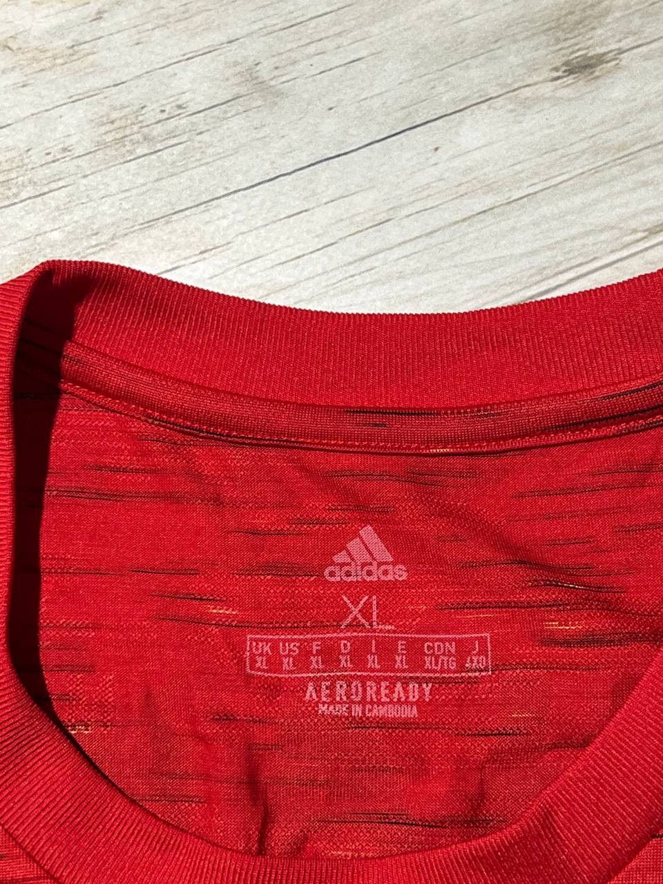 Adidas Adidas Manchester United 2020 2021 Shaw #23 Home Jersey Size US XL / EU 56 / 4 - 10 Thumbnail
