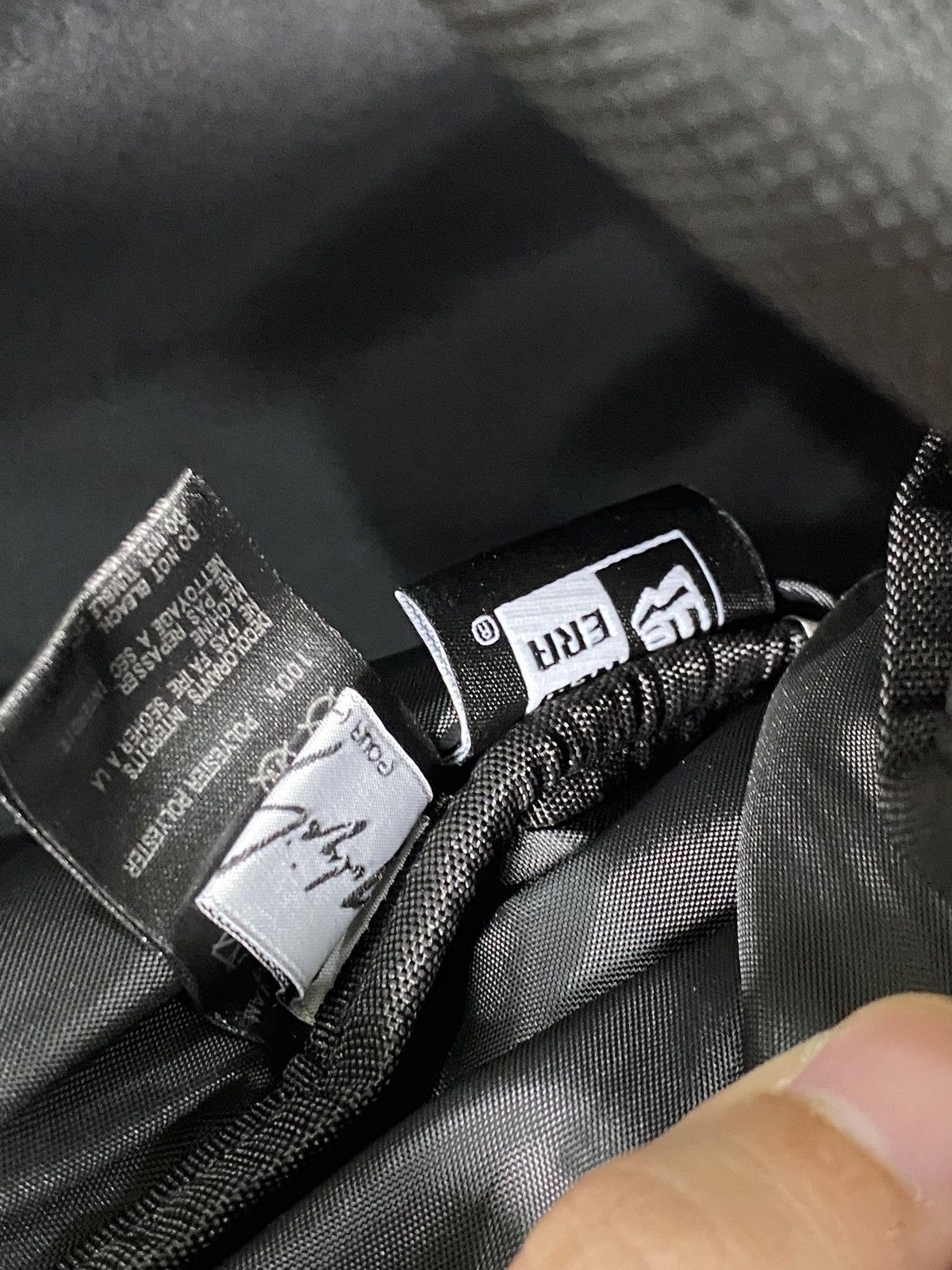 New Era × Yohji Yamamoto Yohji Yamamoto Y-3 x NEW ERA Signature Backpack Size ONE SIZE - 9 Thumbnail