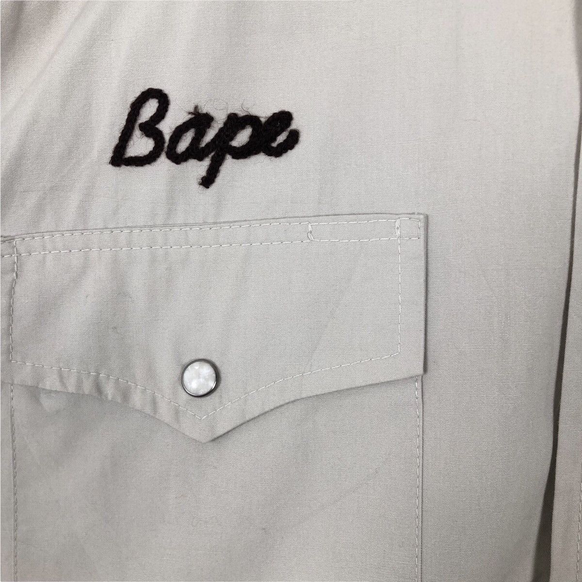 Bape Vintage Nigo A Bathing Ape Busy Works Chambray Shirt Size US L / EU 52-54 / 3 - 5 Thumbnail