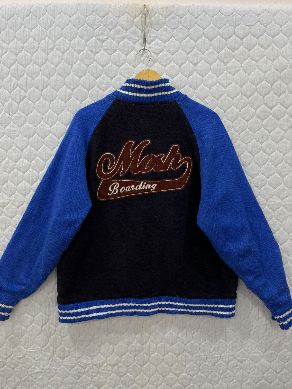 Japanese Brand (ii). MOSH BOARDING VARSITY JACKET Size US L / EU 52-54 / 3 - 1 Thumbnail