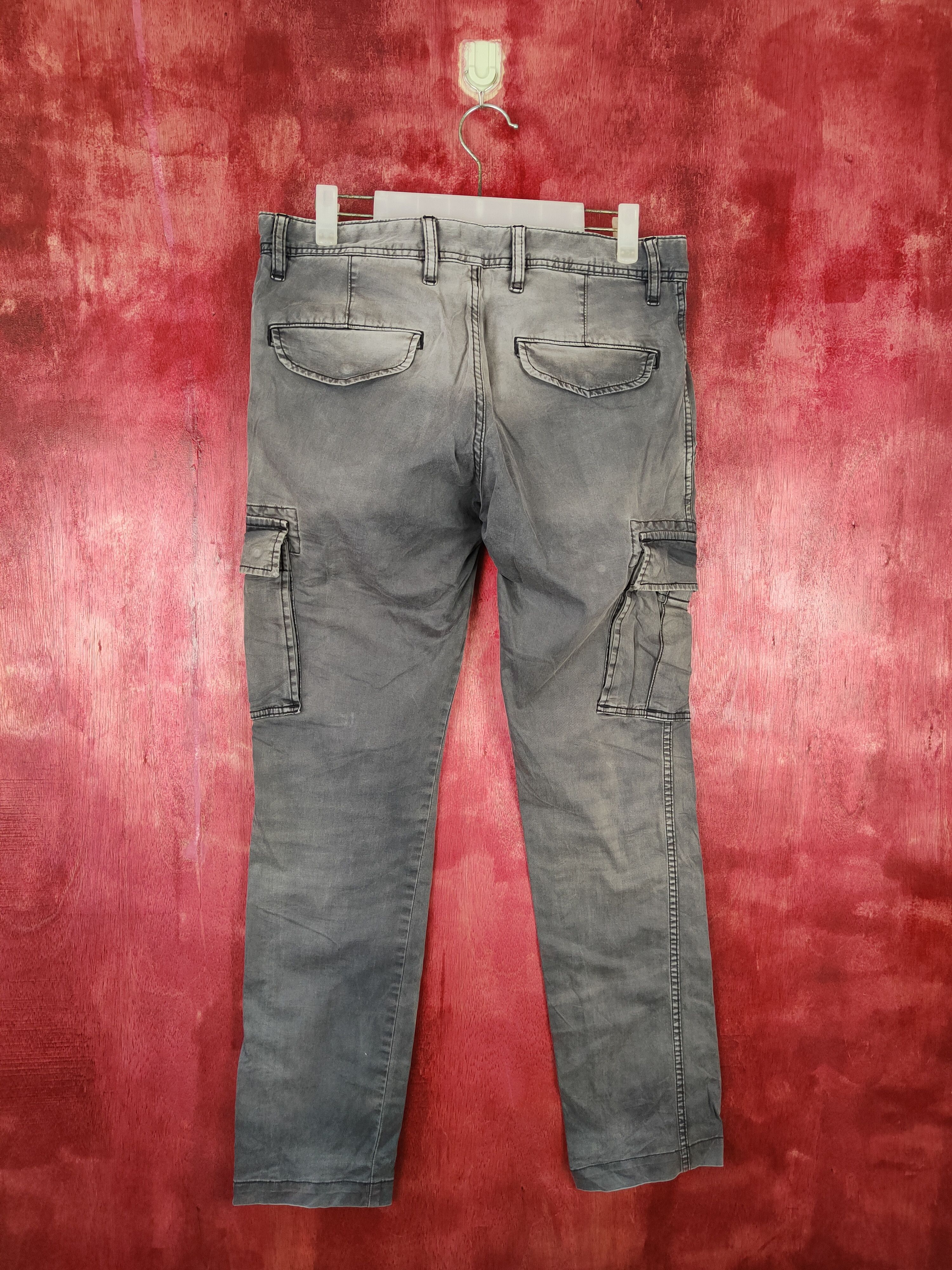 Faded Glory × Uniqlo Uniqlo faded Gray Multi Pocket Tactical Cargo Pants #4890 Size US 32 / EU 48 - 7 Thumbnail