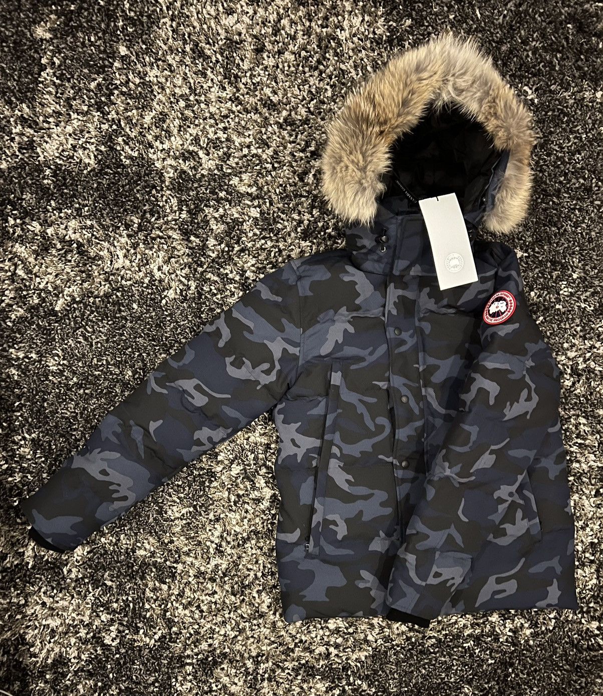 Canada Goose Canada Goose navy Wyndham Parka Size US M / EU 48-50 / 2 - 2 Thumbnail