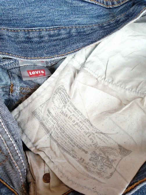 Levi's Vintage Levi's 501 Light Blue Wash Straight Leg Jeans 36x32 Size US 36 / EU 52 - 7 Thumbnail