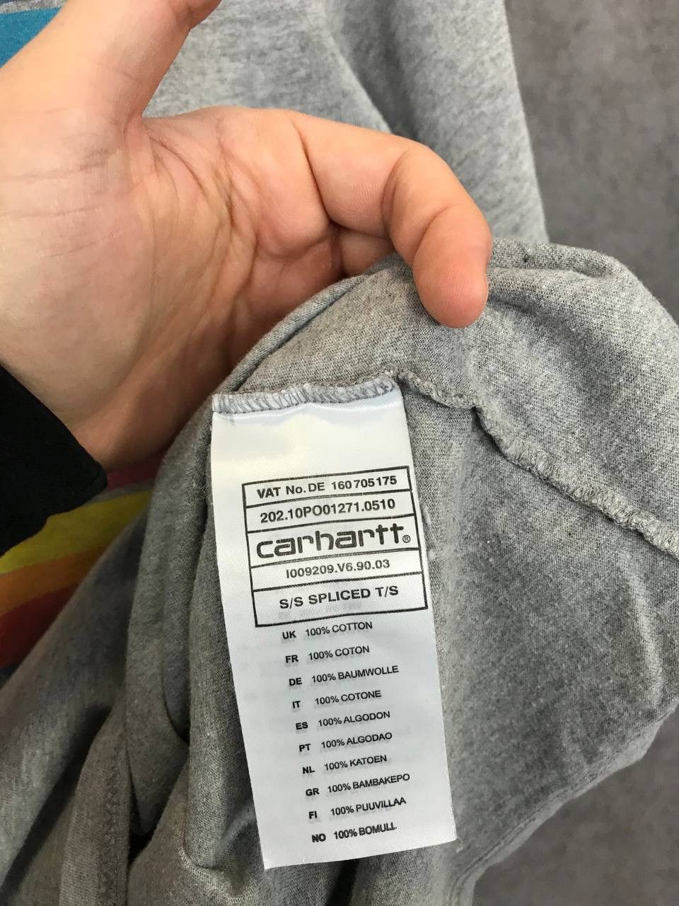 Carhartt Carhartt vintage streetwear big center logo tee Size US L / EU 52-54 / 3 - 6 Thumbnail