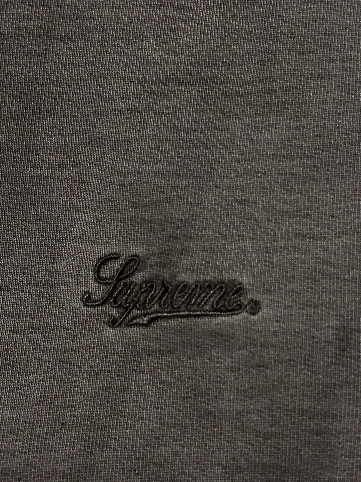 Supreme Supreme S/S 2016 Acid Wash Crewneck Script logo Size US L / EU 52-54 / 3 - 11 Thumbnail