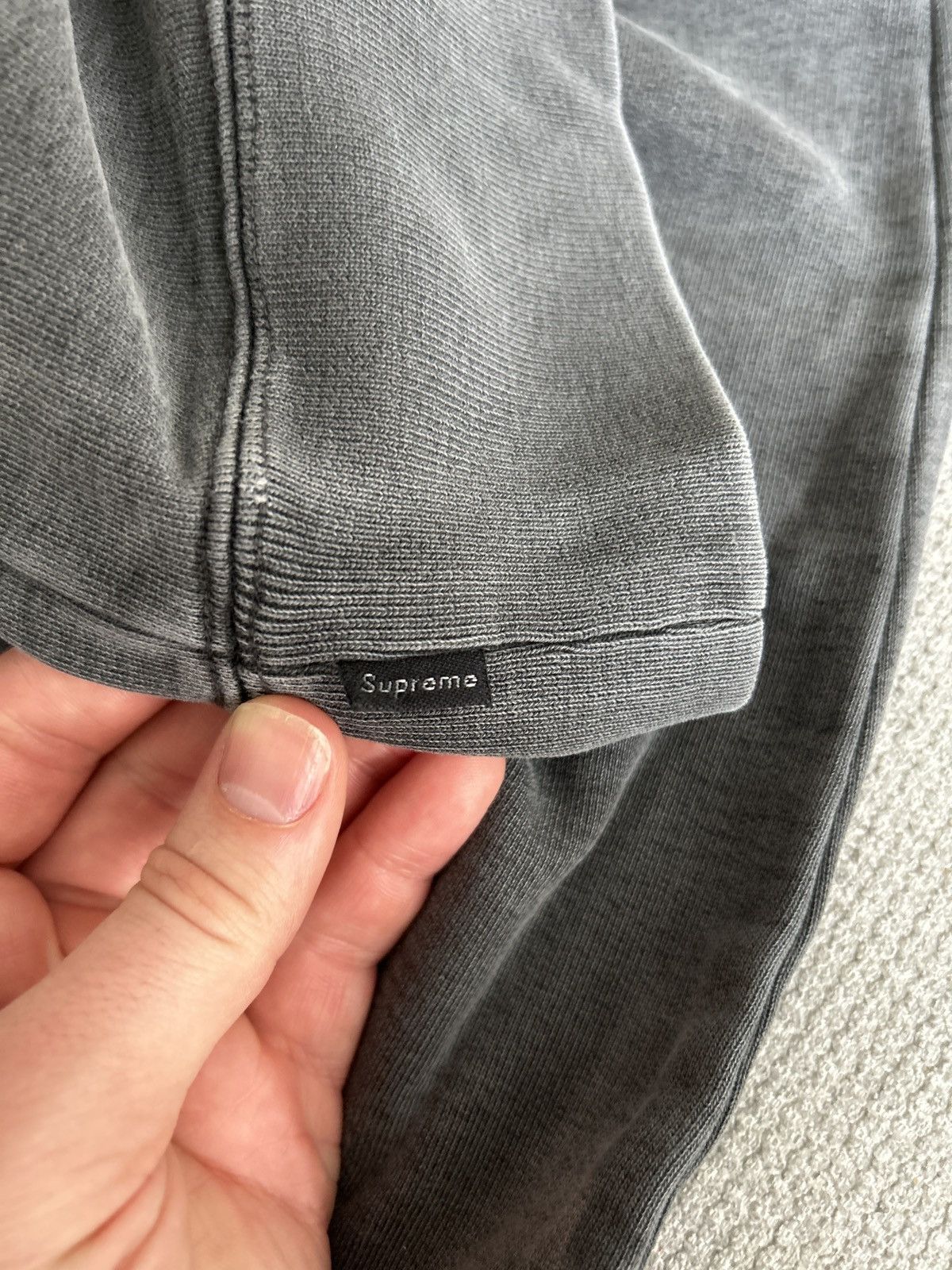 Supreme Supreme S/S 2016 Acid Wash Crewneck Script logo Size US L / EU 52-54 / 3 - 4 Thumbnail