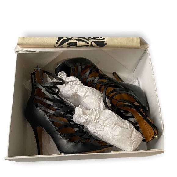 Isabel Marant NIB Isabel Marant Paw Black Leather Heeled Sandals size 38 E Size US 8 / IT 38 - 12 Thumbnail