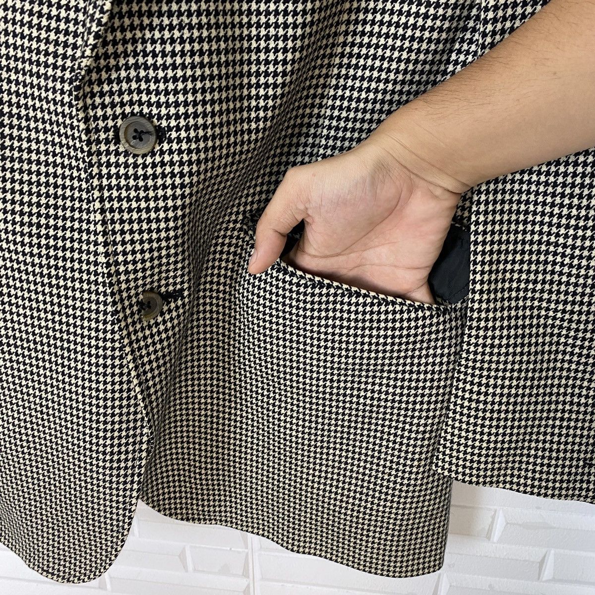 Aquascutum × Designer Aquascutum Houndstooth Blazer Size 40L - 16 Thumbnail