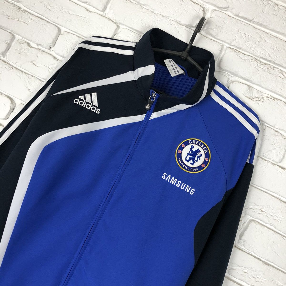 Chelsea Soccer Chelsea Adidas vintage soccer jacket Size US XL / EU 56 / 4 - 2 Thumbnail