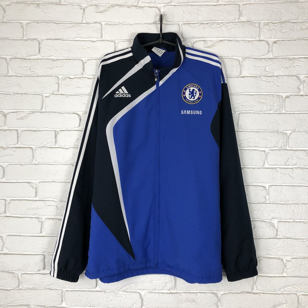 Chelsea Soccer Chelsea Adidas vintage soccer jacket Size US XL / EU 56 / 4 - 1 Thumbnail