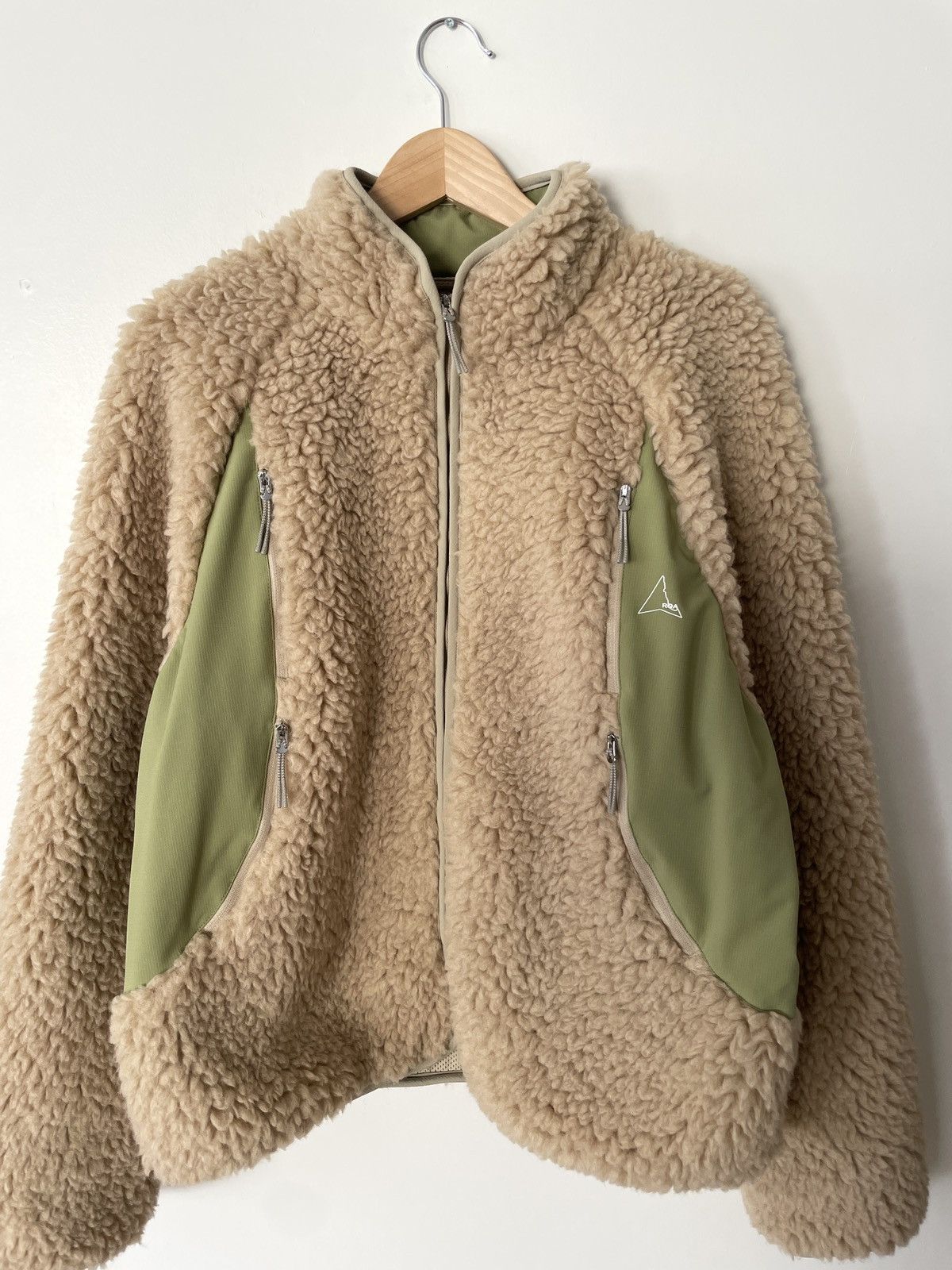 ROA ROA beige fleece jacket Size US L / EU 52-54 / 3 - 1 Thumbnail