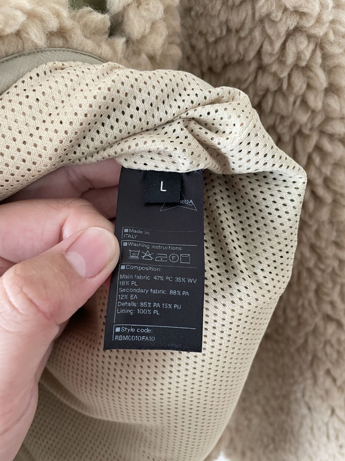 ROA ROA beige fleece jacket Size US L / EU 52-54 / 3 - 5 Thumbnail