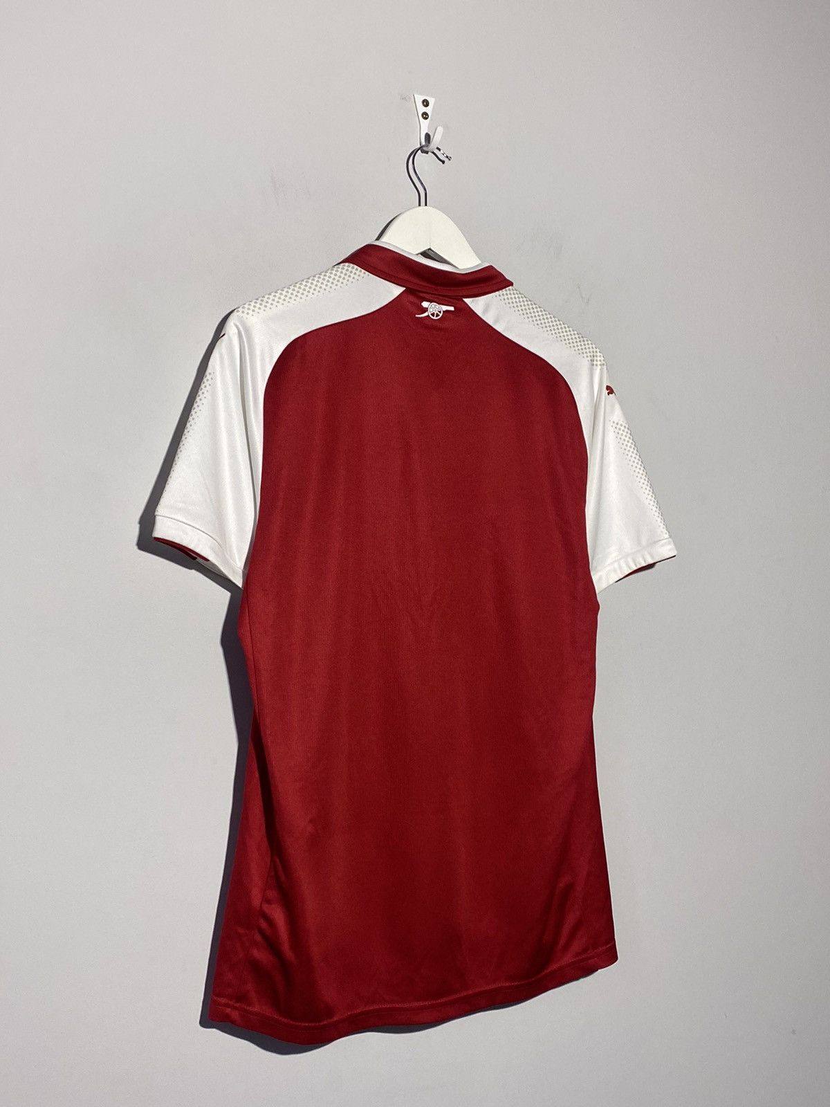 Puma Arsenal Puma 2017/18 Home Y2k Blokecore Style Football shirt Size US M / EU 48-50 / 2 - 4 Thumbnail