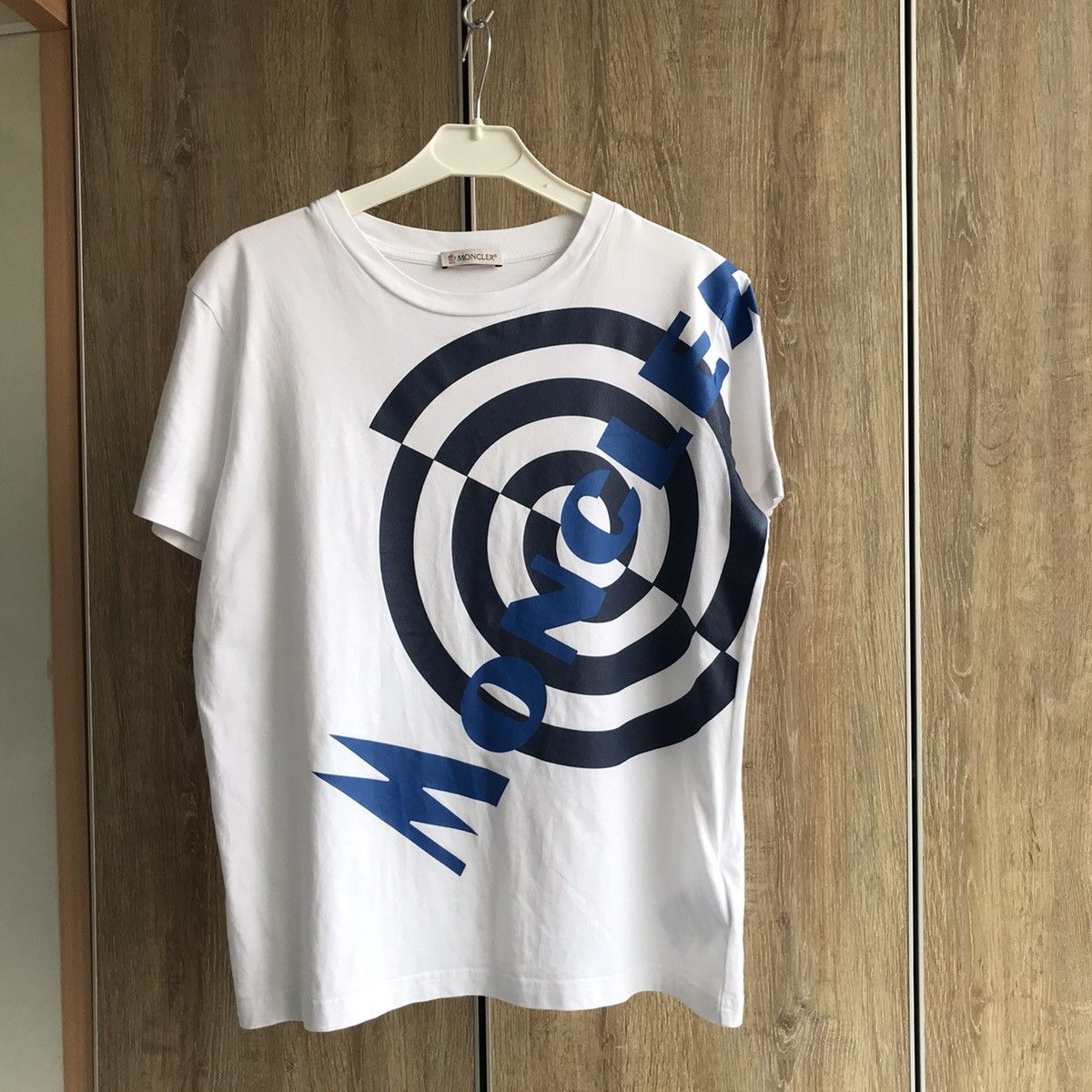 Moncler Moncler Women T-Shirt Big Logo size S/Xs Tee Short Sleeve Size XS / US 0-2 / IT 36-38 - 1 Thumbnail