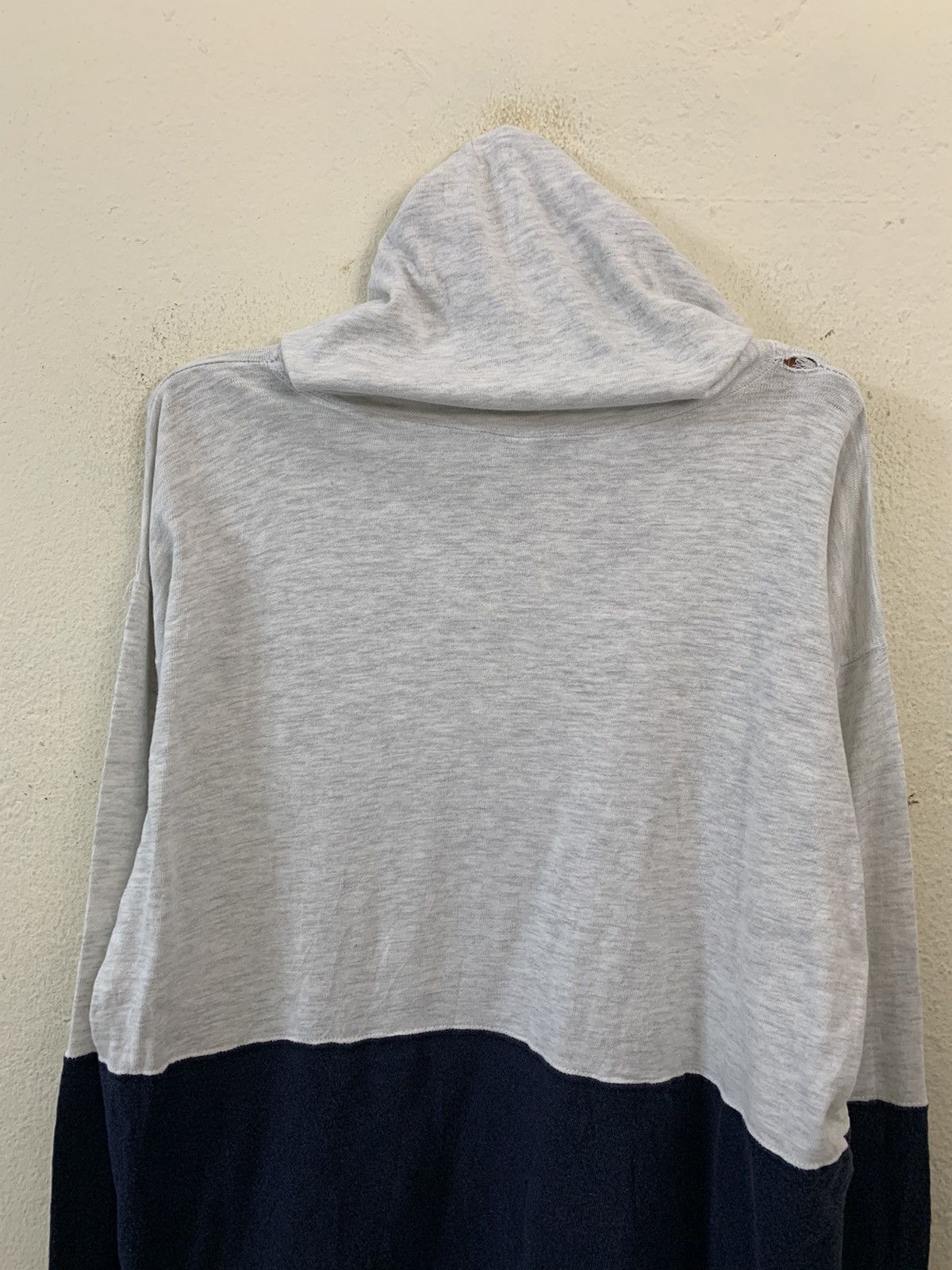 Champion Vintage Champion Hoodie Size US L / EU 52-54 / 3 - 11 Thumbnail