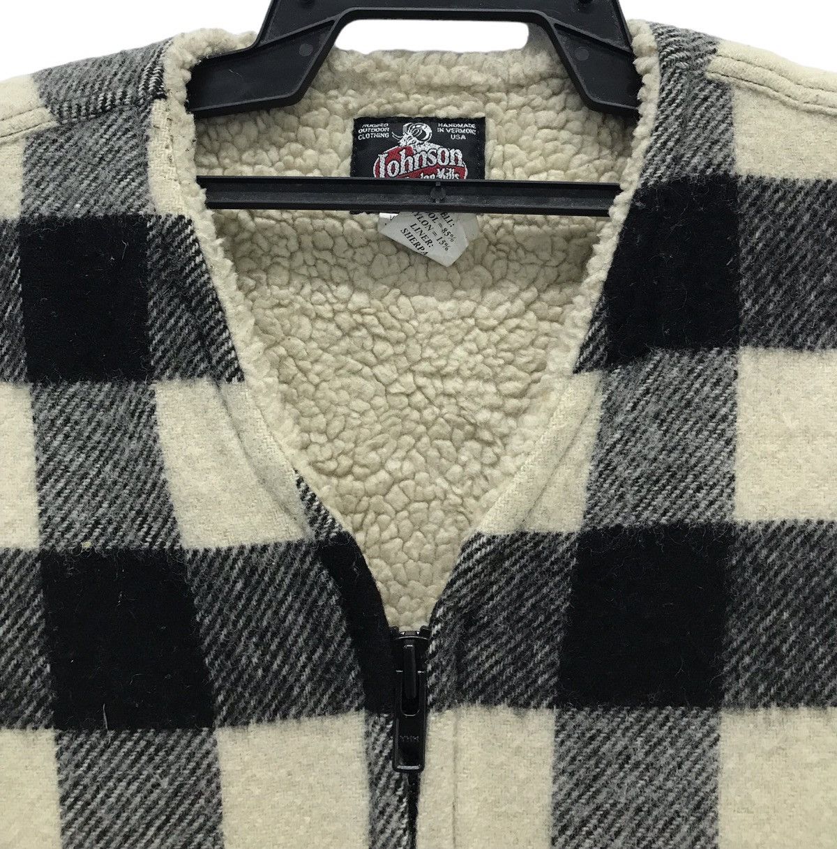 Vintage JOHNSON WOOLEN MILLS HANDMADE IN VERMONT USA JACKET VEST Size US M / EU 48-50 / 2 - 3 Thumbnail